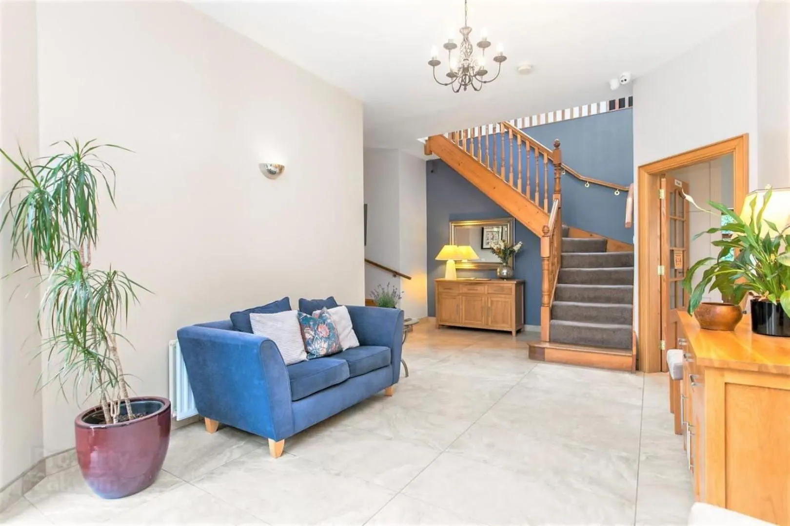 Lobby or reception in Dunhill Cottage B&B