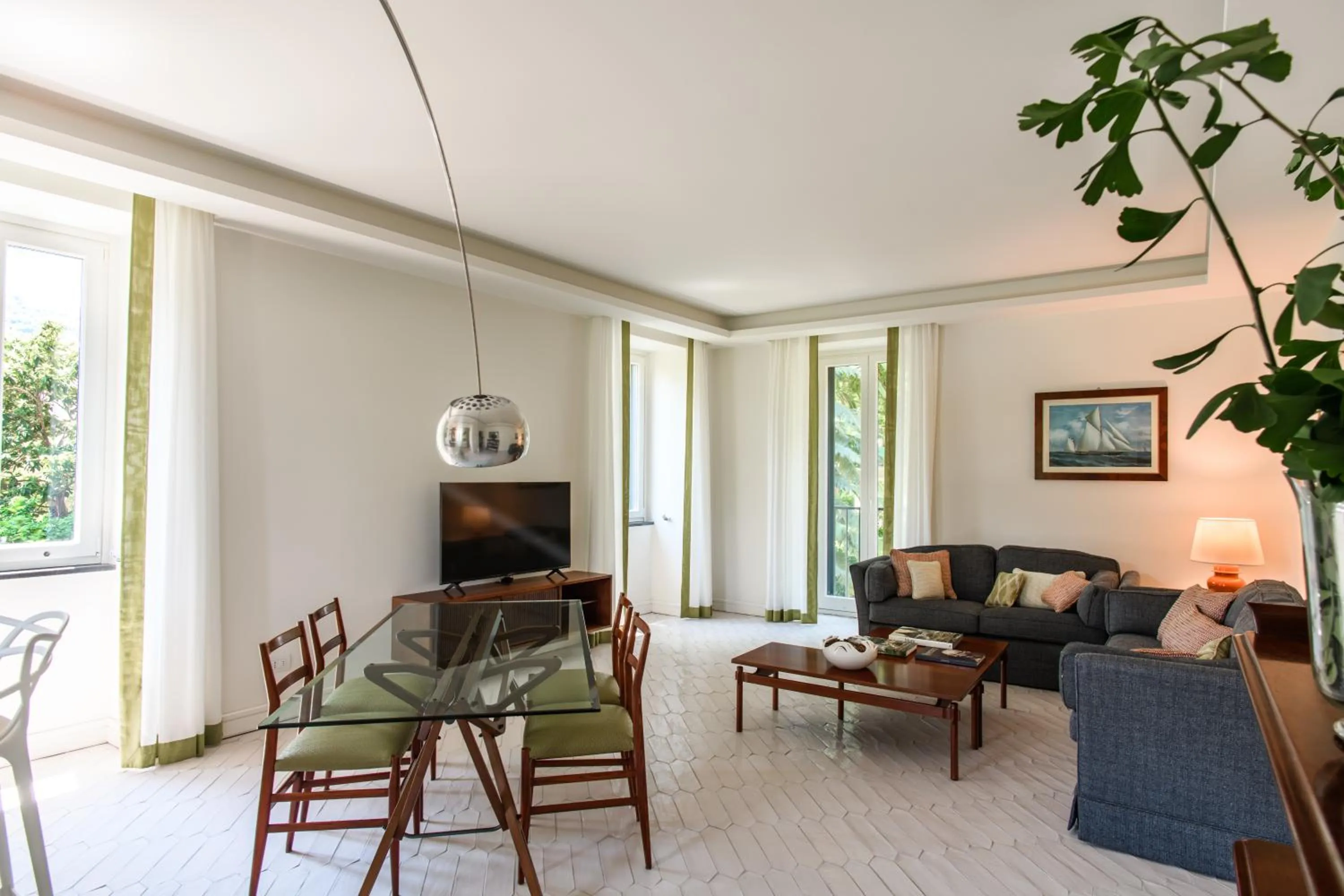 TV and multimedia in Parco dei Principi