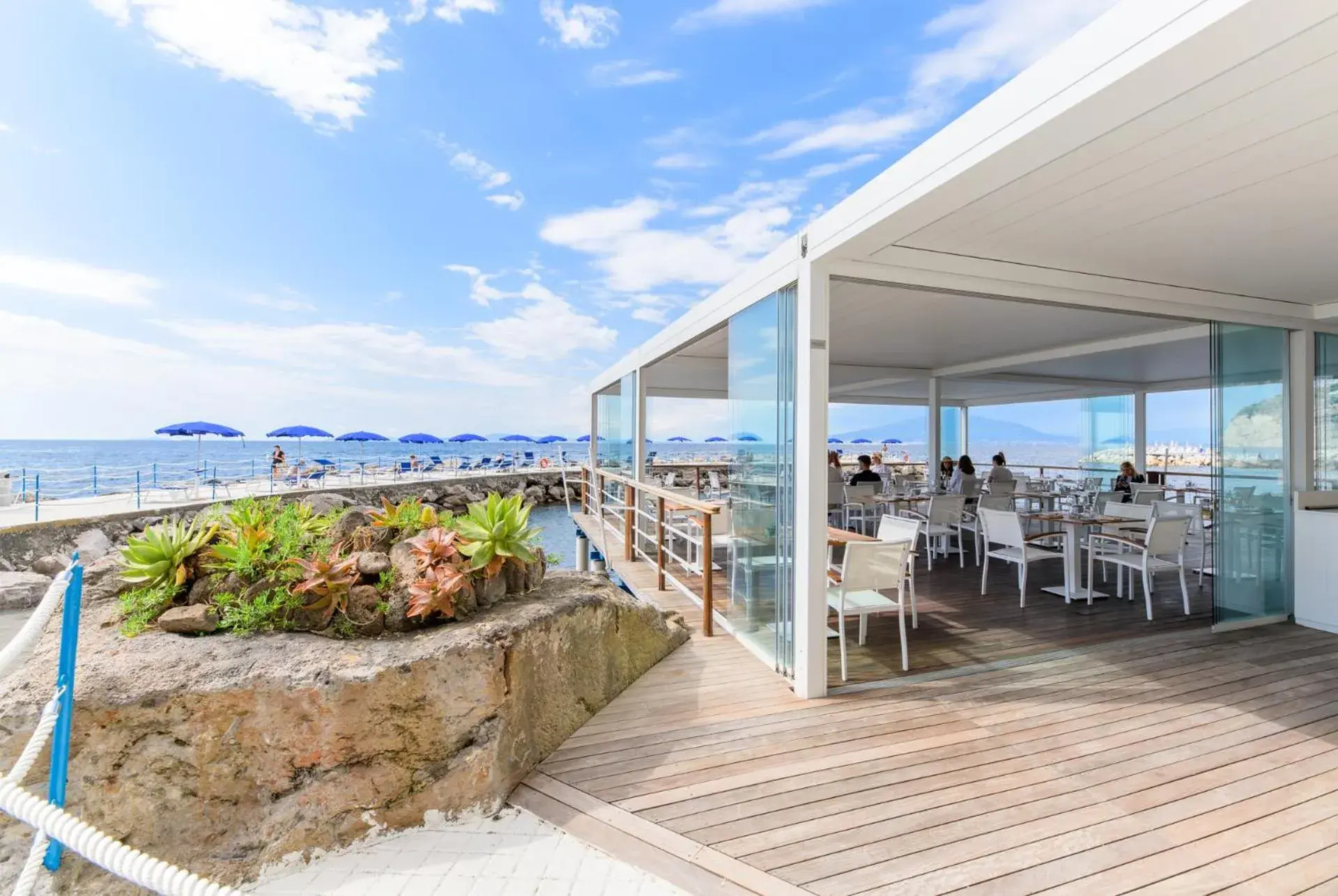 Restaurant/places to eat in Parco dei Principi Restaurant/places to eat in Parco dei Principi