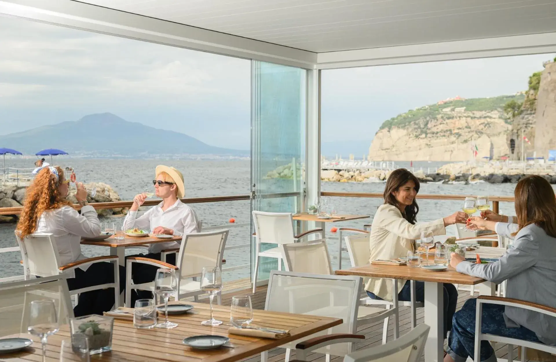 Restaurant/places to eat in Parco dei Principi Restaurant/places to eat in Parco dei Principi