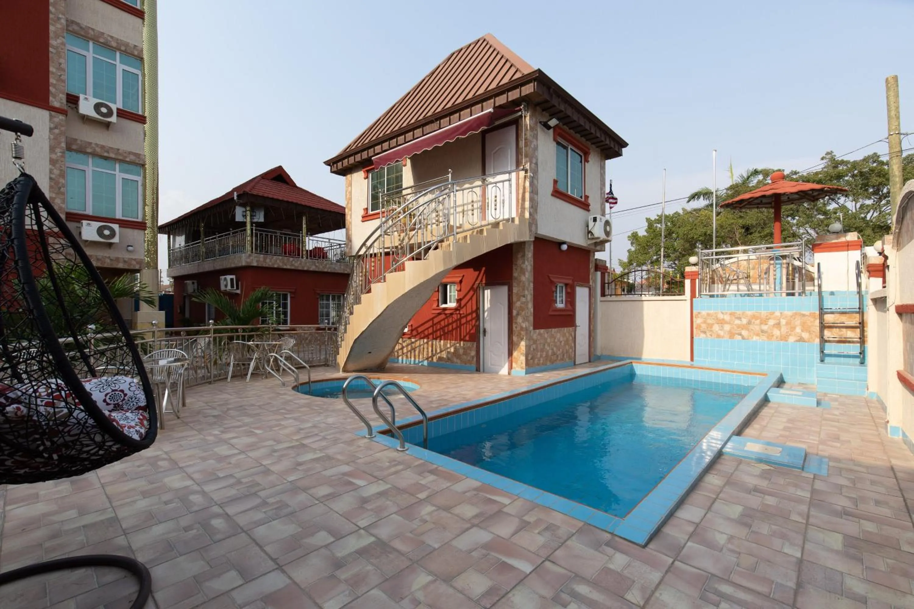 Property building in Amazing Grace Hotel & Suites