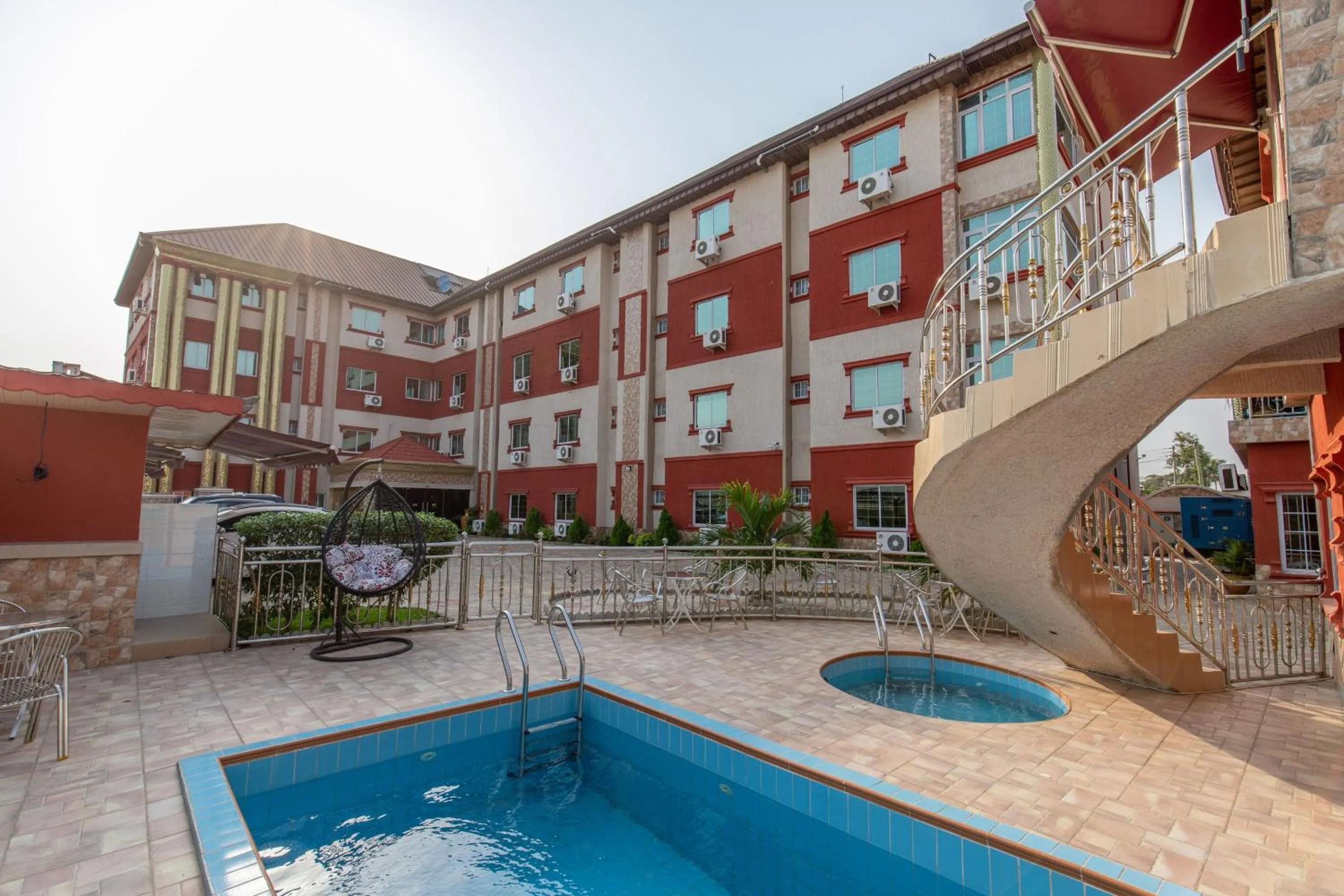 Property building in Amazing Grace Hotel & Suites