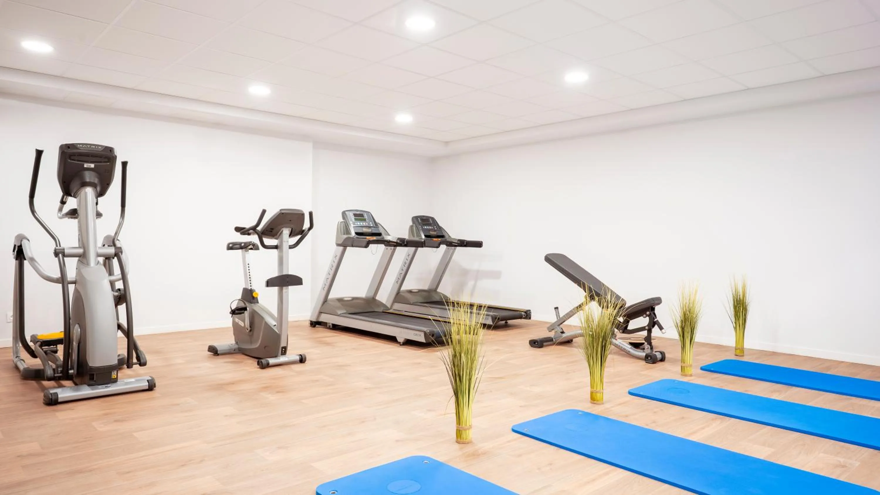 Fitness centre/facilities in Residhome Nice Aéroport