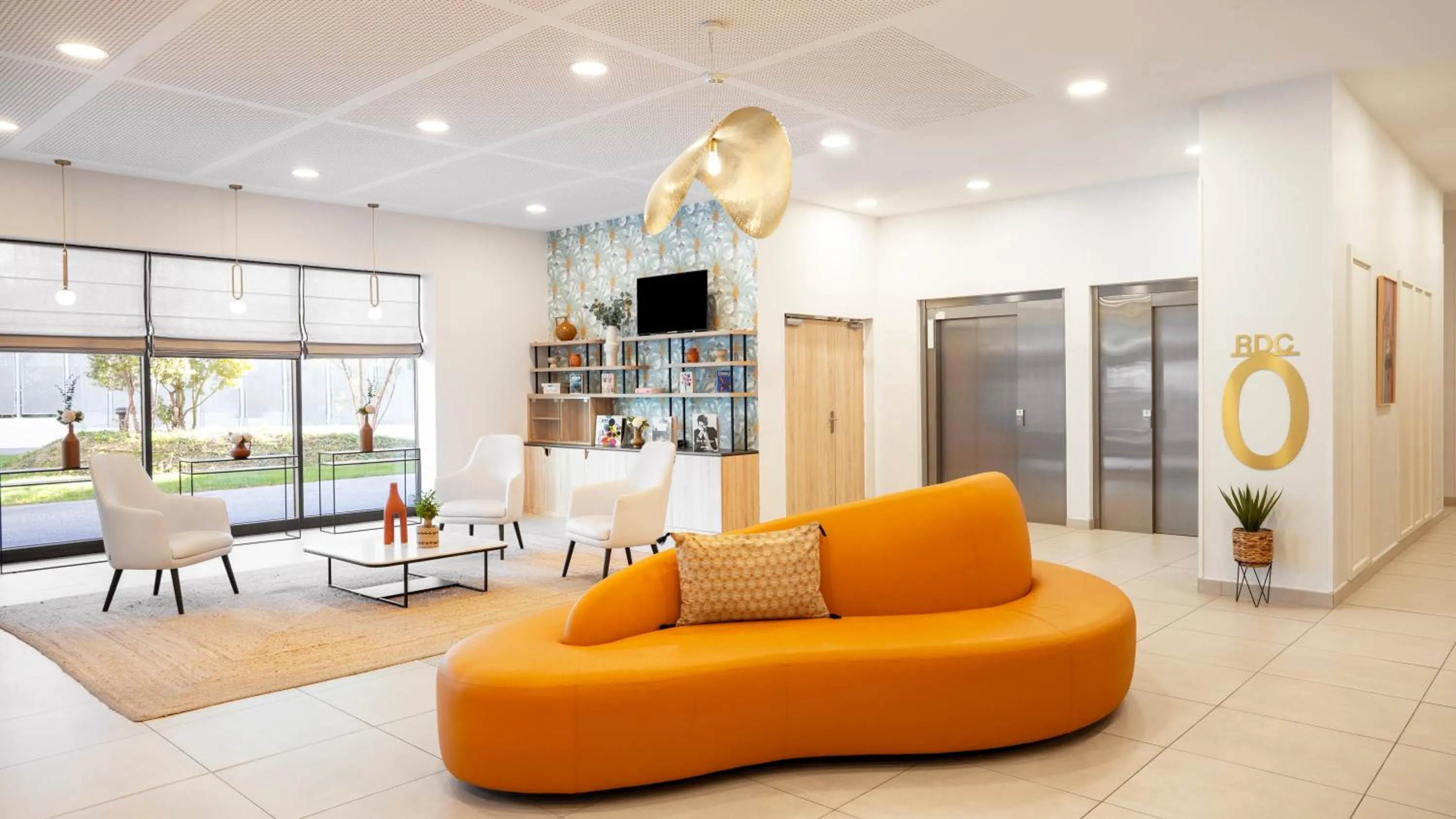 Lobby or reception in Residhome Nice Aéroport