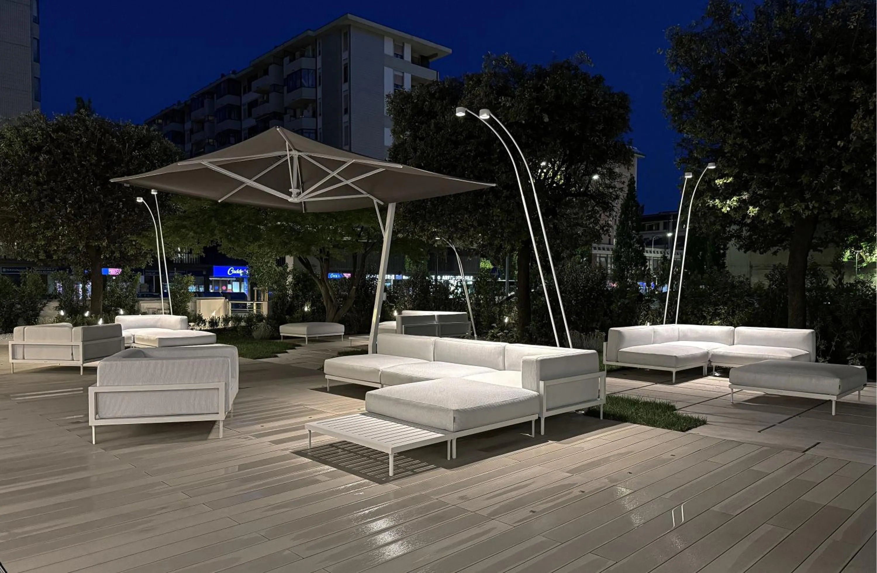 Property building in Hotel Raffaello