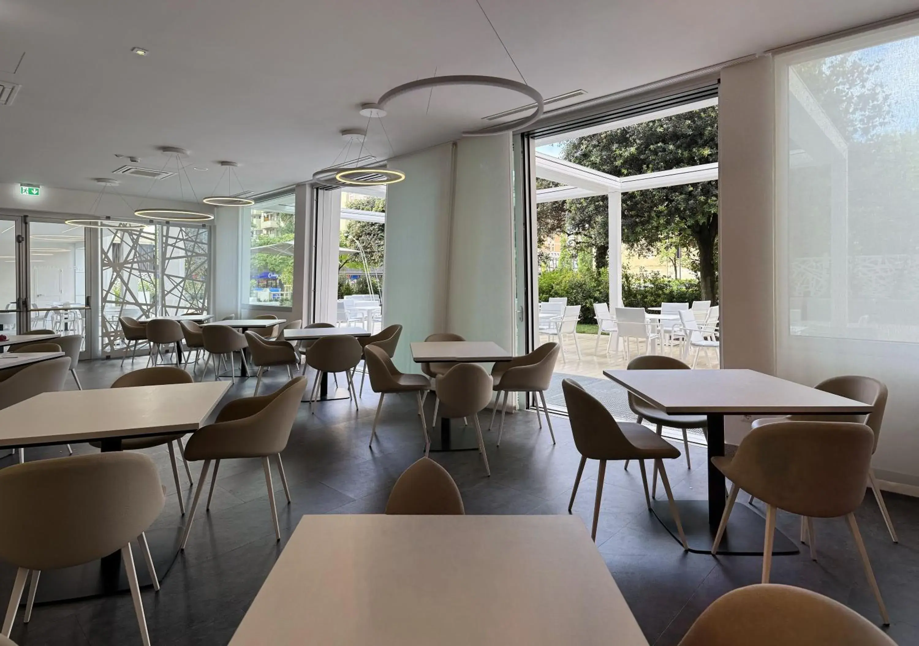 Restaurant/places to eat in Hotel Raffaello Restaurant/places to eat in Hotel Raffaello