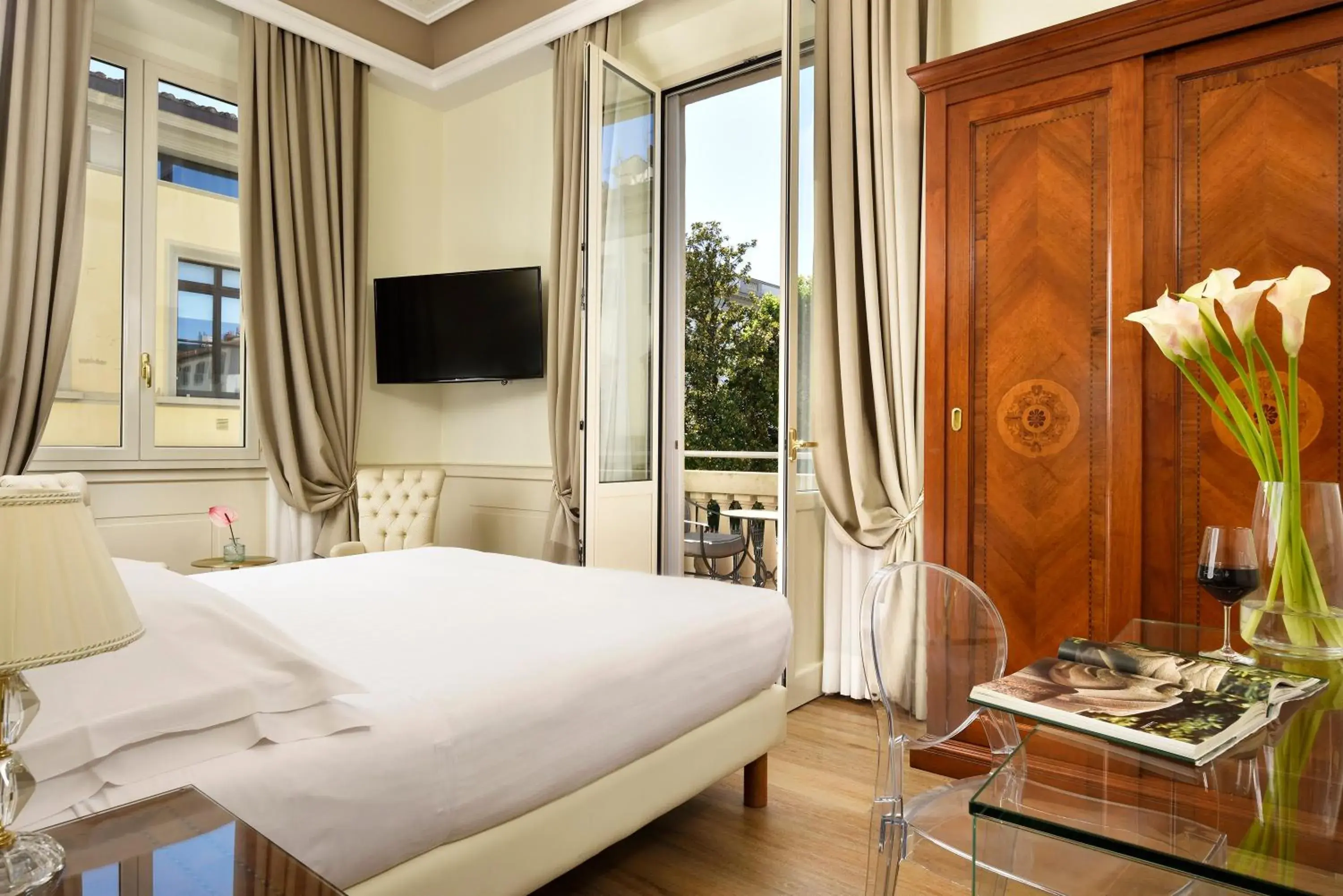 Superior Double or Twin Room with Balcony in Hotel Kraft Superior Double or Twin Room with Balcony in Hotel Kraft