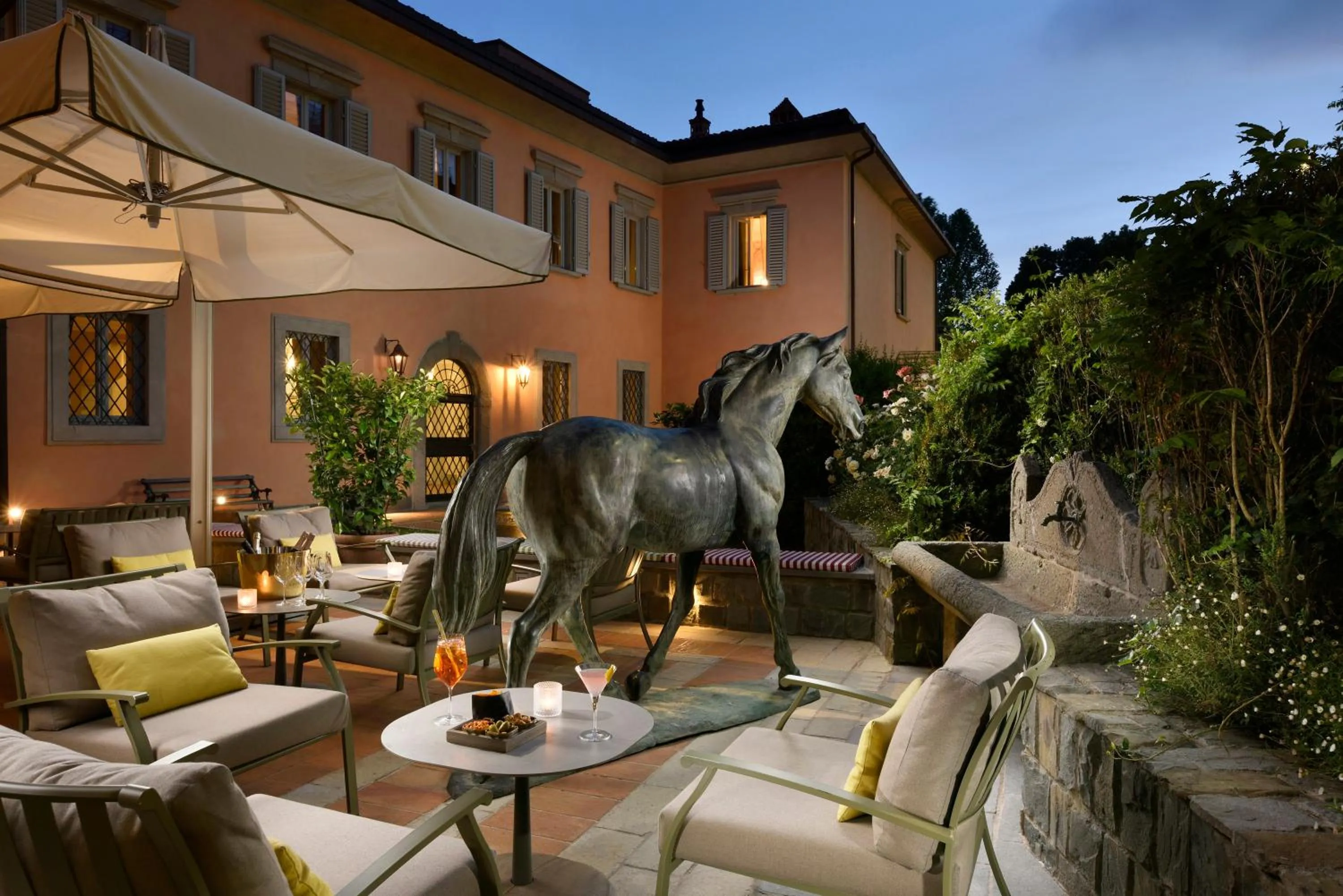 Property building in Ville Sull'Arno