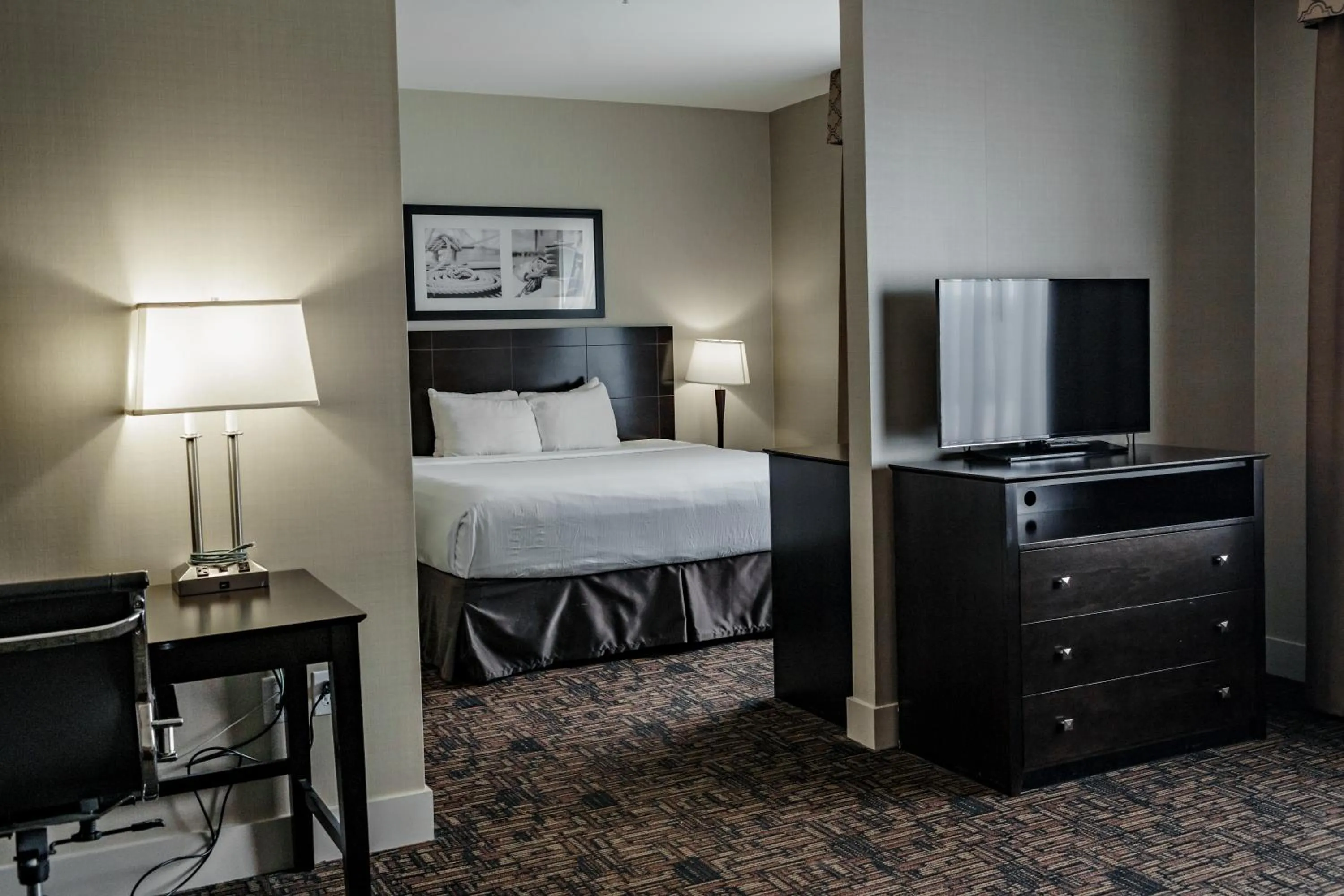 Bed in Radisson Hotel Edmonton Airport