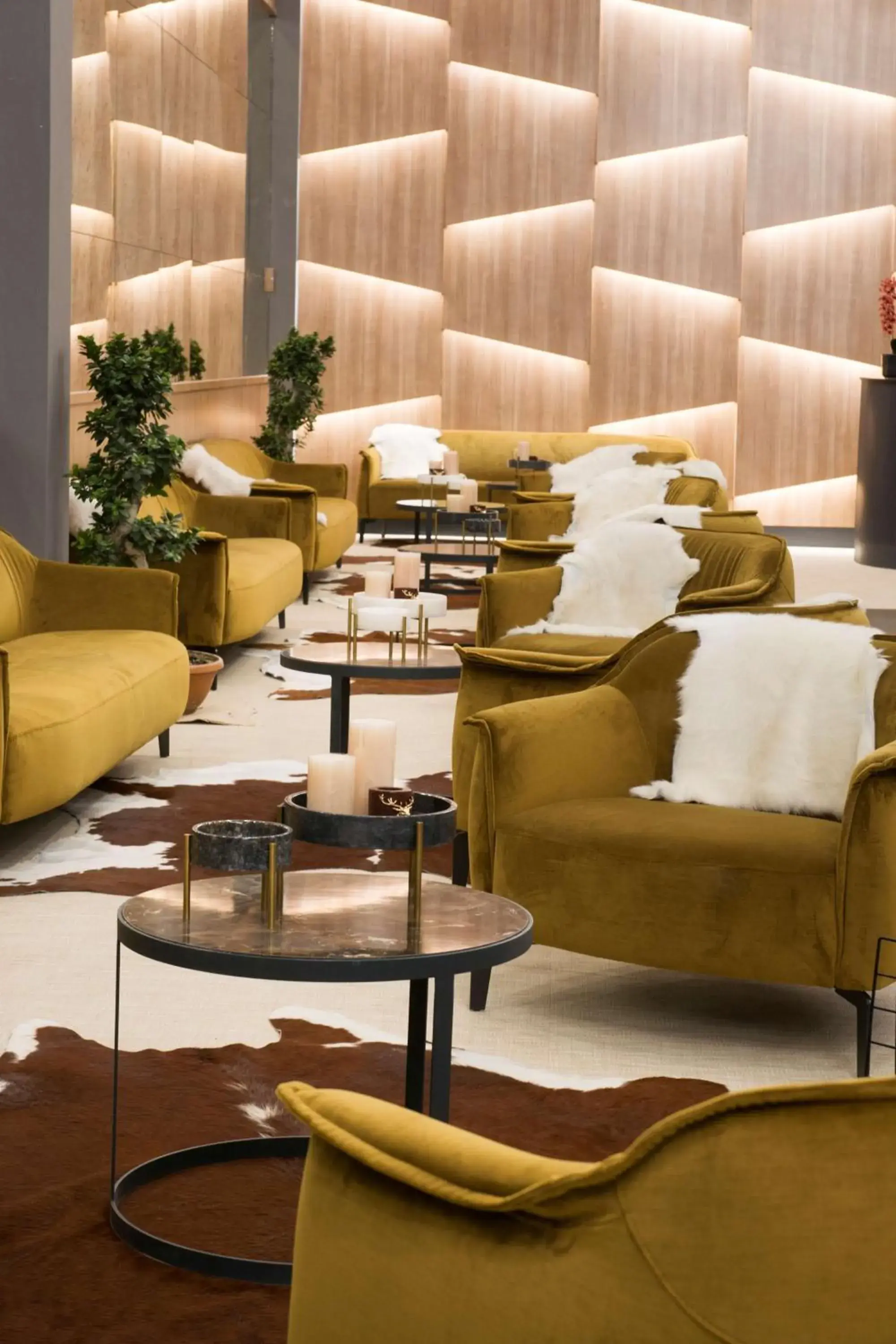 Lobby or reception in Radisson Blu Hotel, Mount Erciyes Lobby or reception in Radisson Blu Hotel, Mount Erciyes