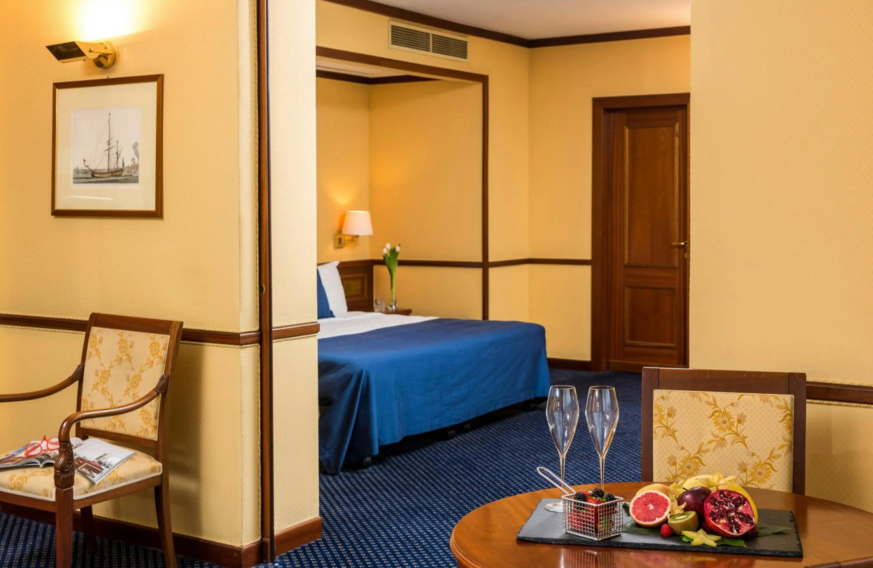 Photo of the whole room, Bed in Leonardo Hotel Milan City Center