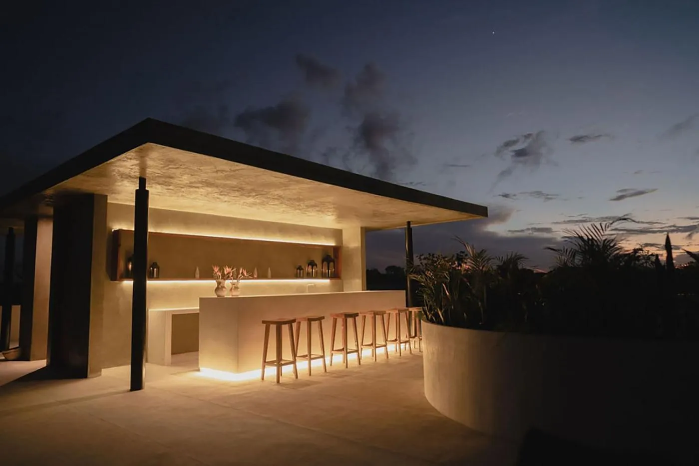 Lounge or bar in Seremonia Studios by Soyrumi