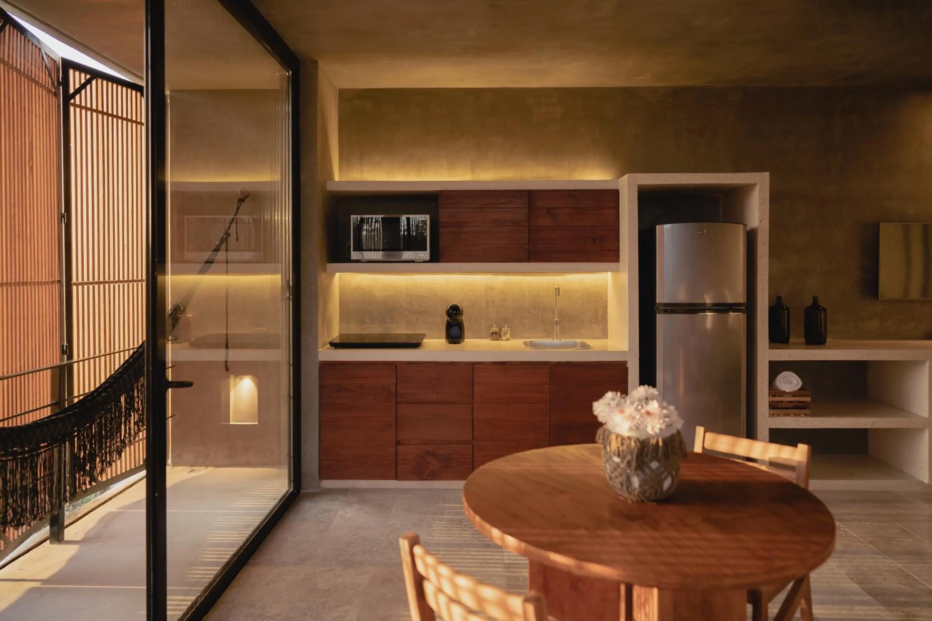 Coffee/tea facilities in Seremonia Studios by Soyrumi