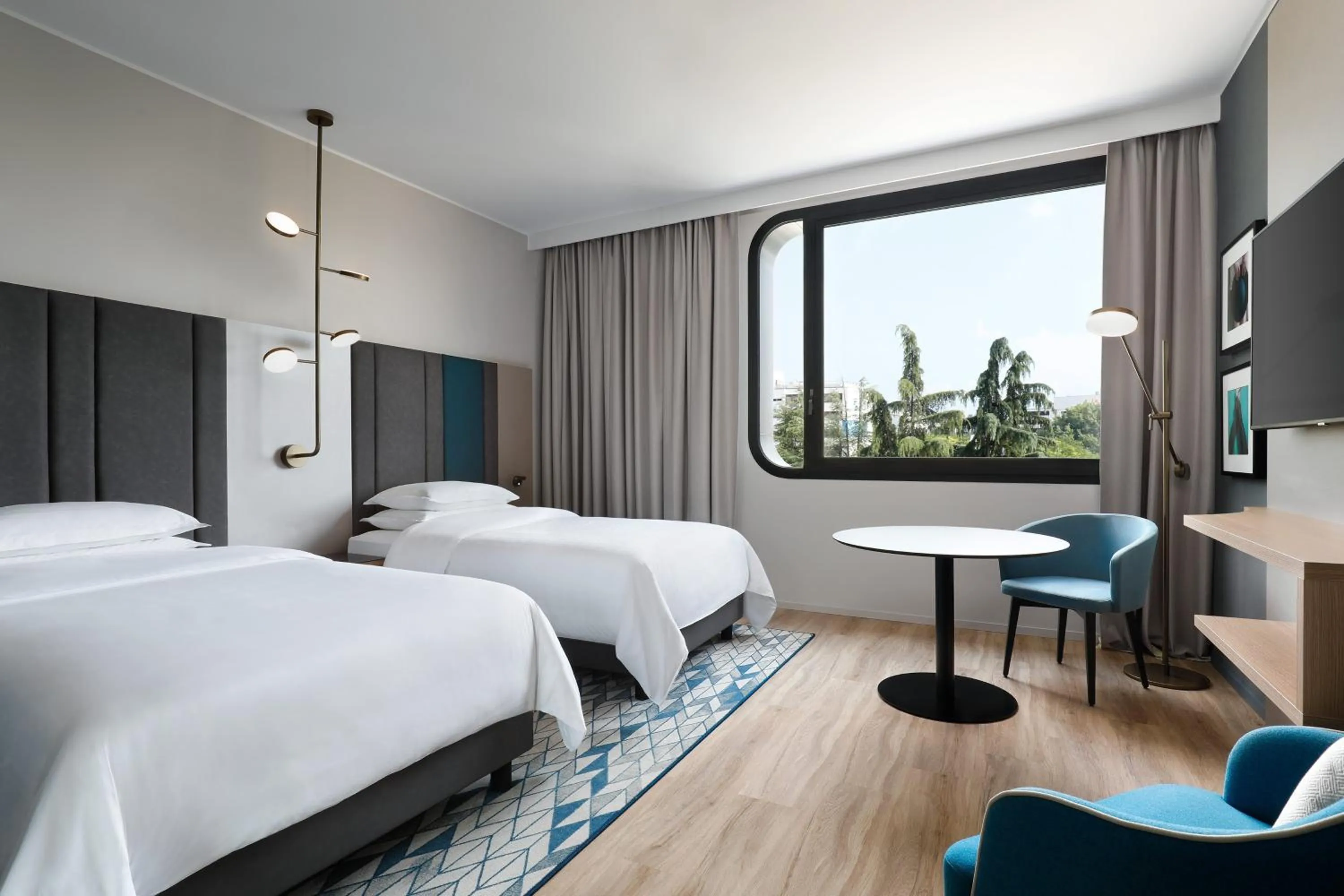 Superior Twin Room in Sheraton Milan San Siro