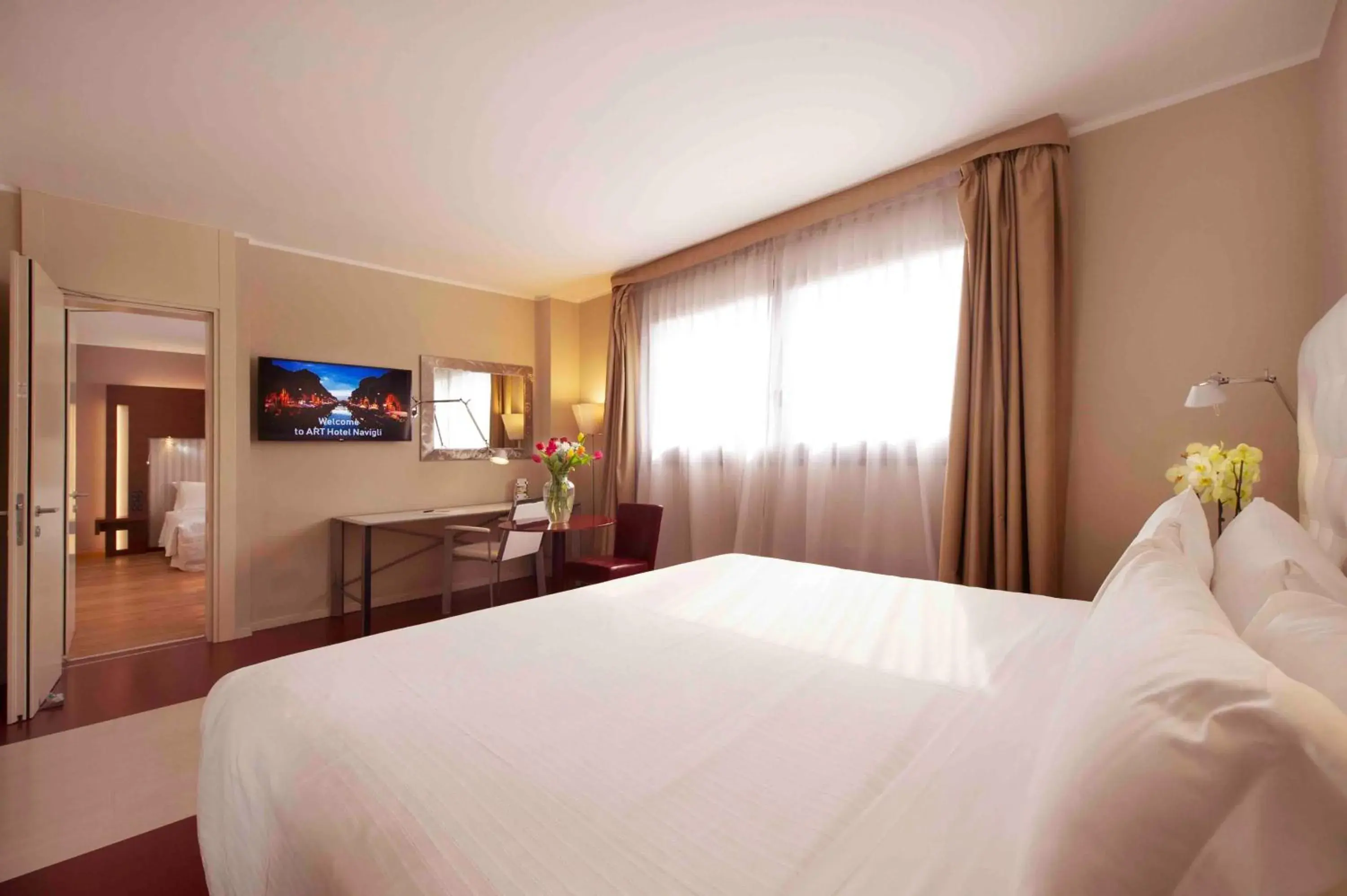 Two-Connecting Superior Double Rooms in Art Hotel Navigli Two-Connecting Superior Double Rooms in Art Hotel Navigli