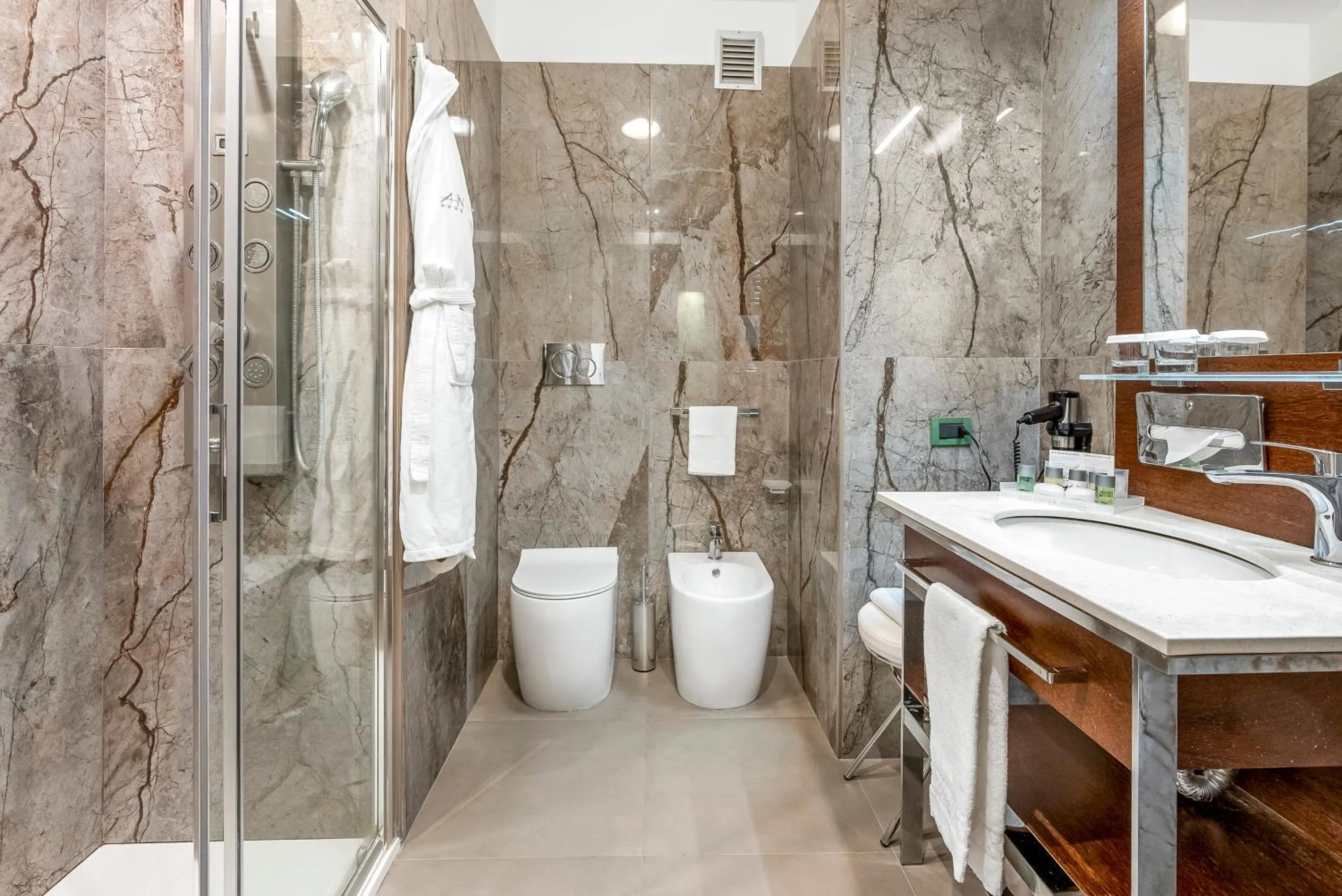 Bathroom in Art Hotel Navigli