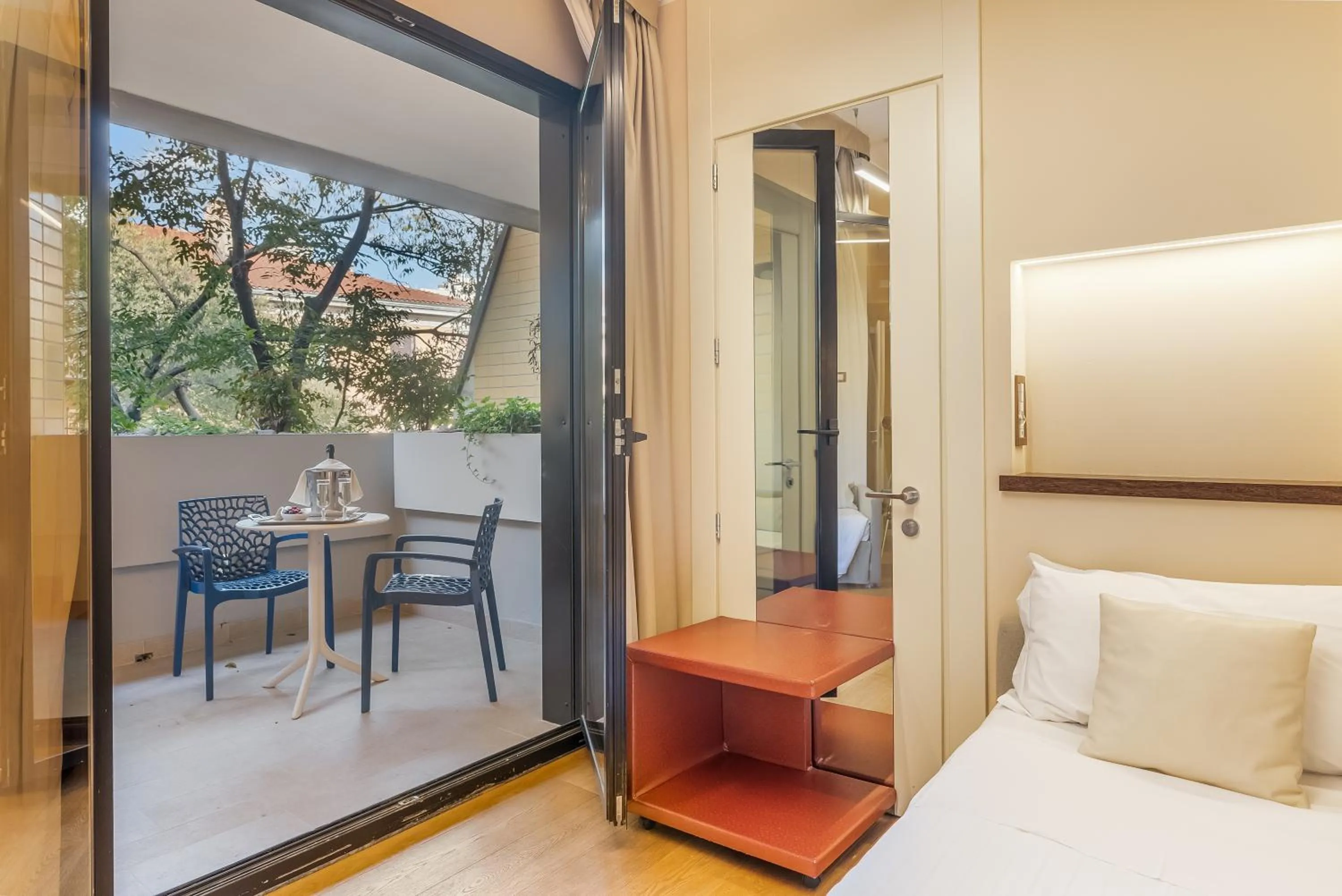 Bedroom, Bed in Art Hotel Navigli