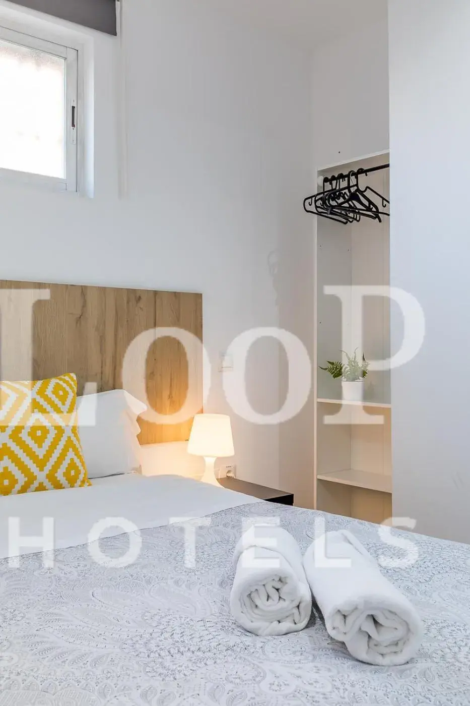 Bed in LooP America Bed in LooP America