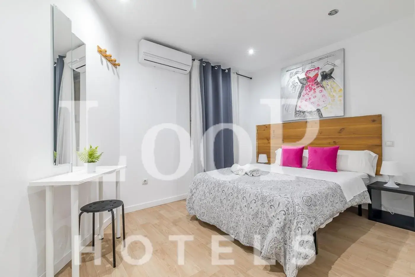 Bed in LooP America Bed in LooP America