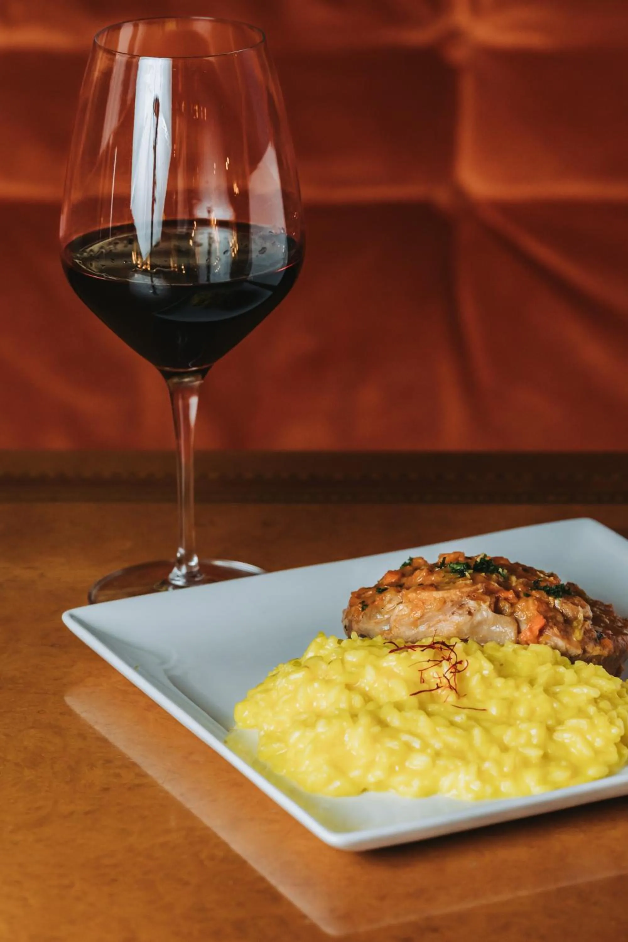 Food and drinks in Royal Garden Assago Milano