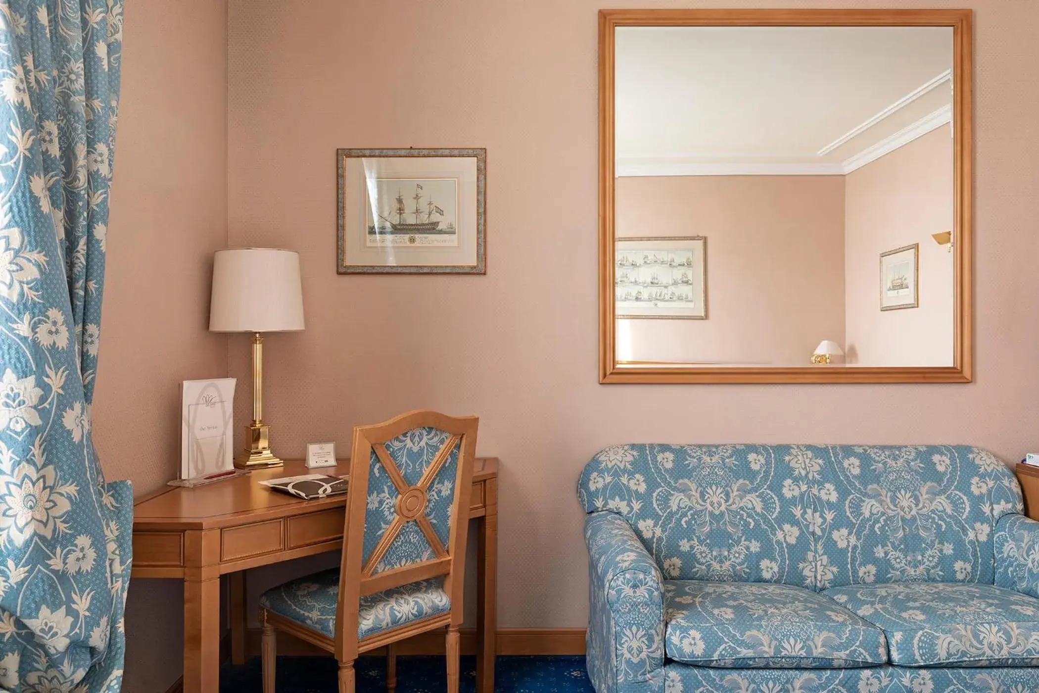 Double Room in Royal Garden Assago Milano Double Room in Royal Garden Assago Milano