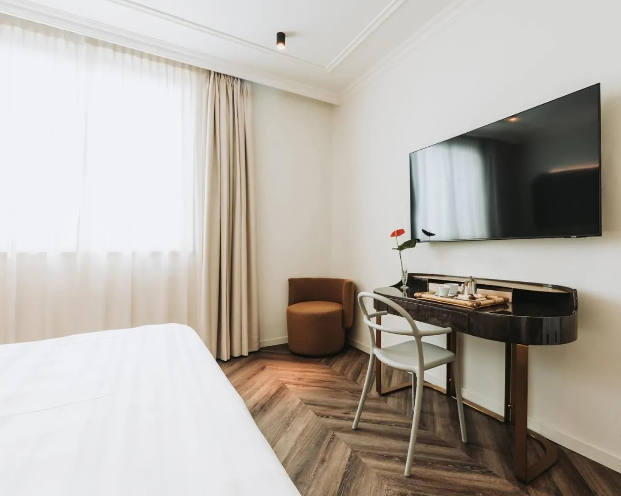 Bedroom, Bed in Royal Garden Assago Milano