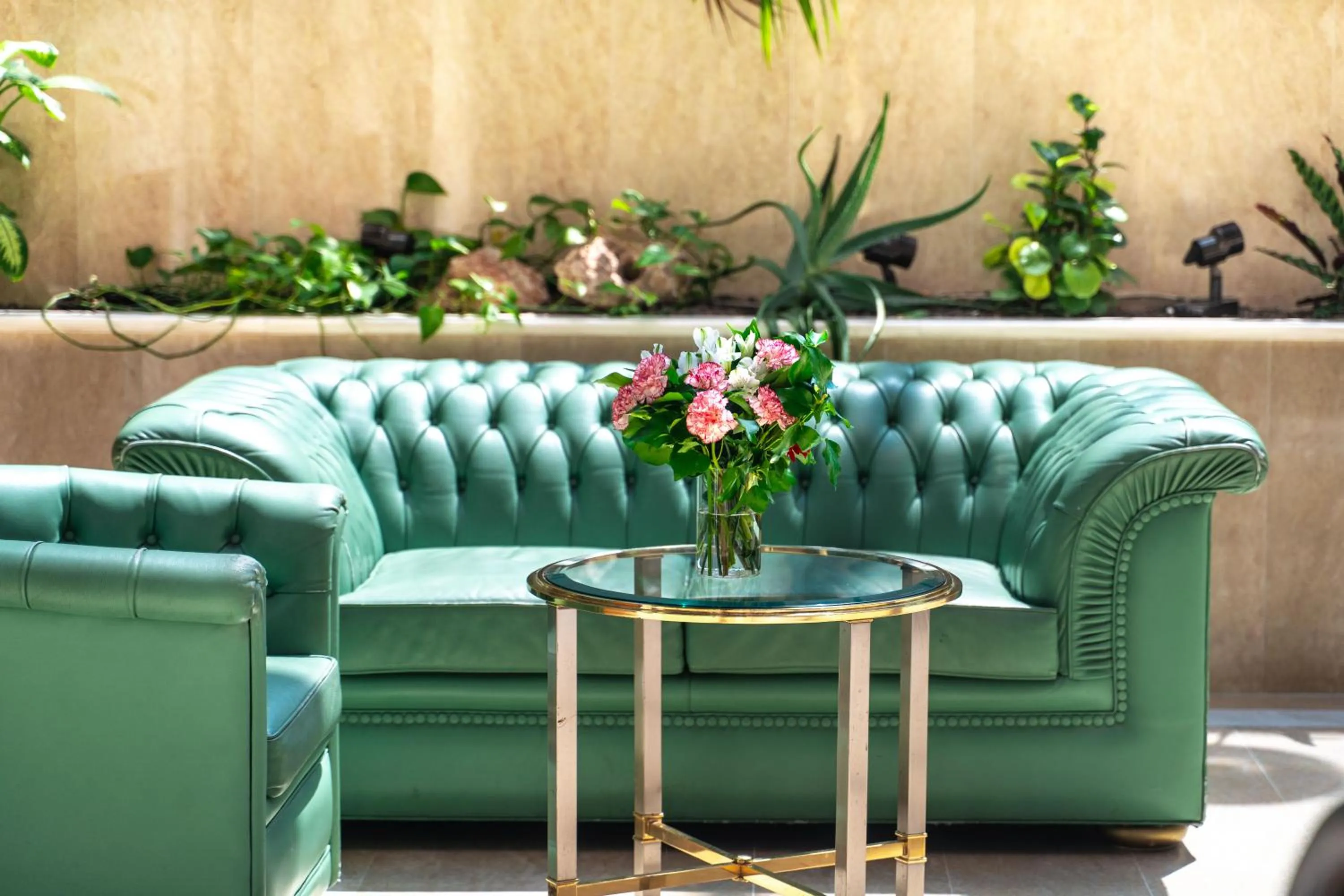 Lobby or reception in Royal Garden Assago Milano