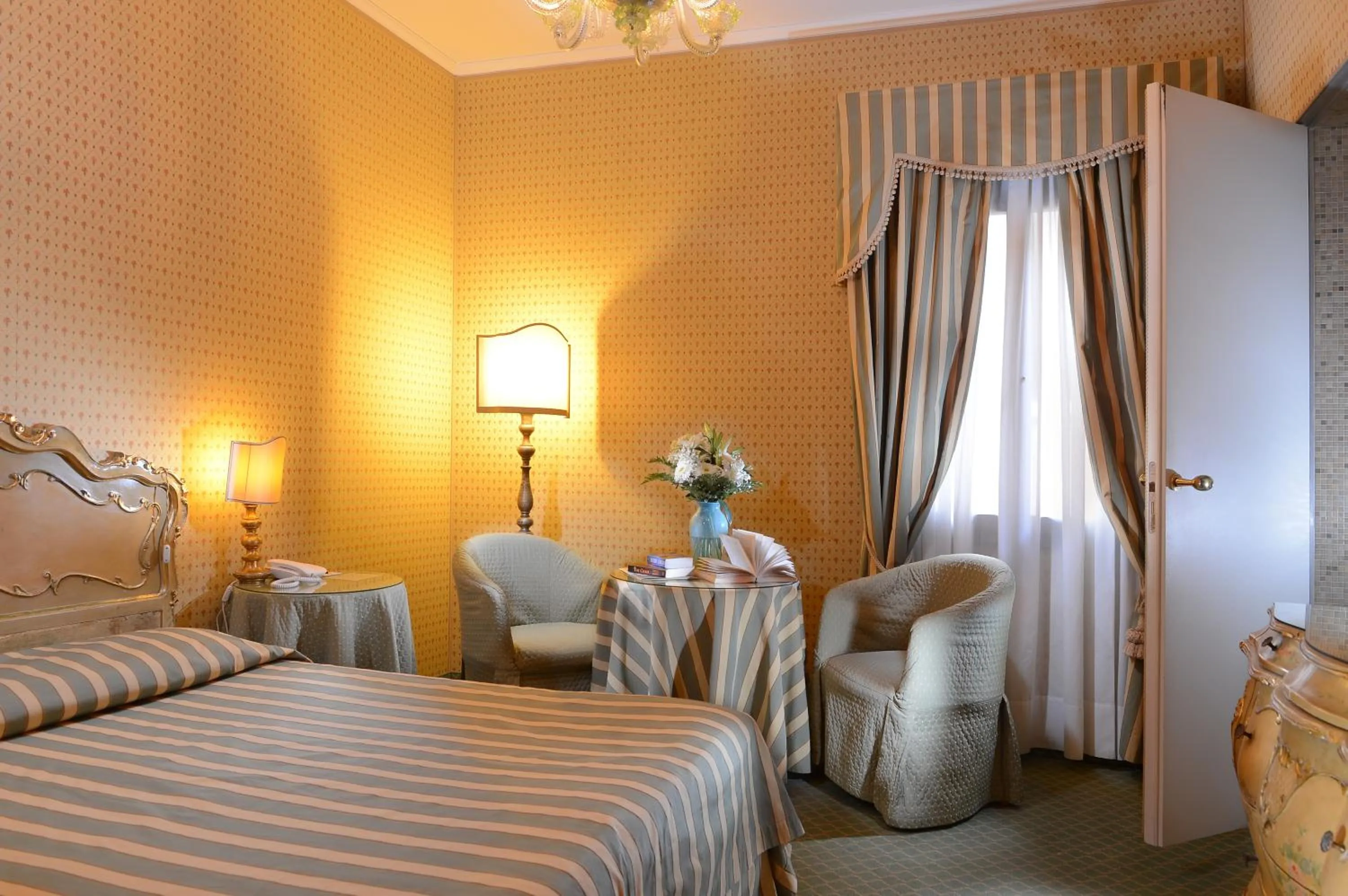 Bed in Hotel Concordia