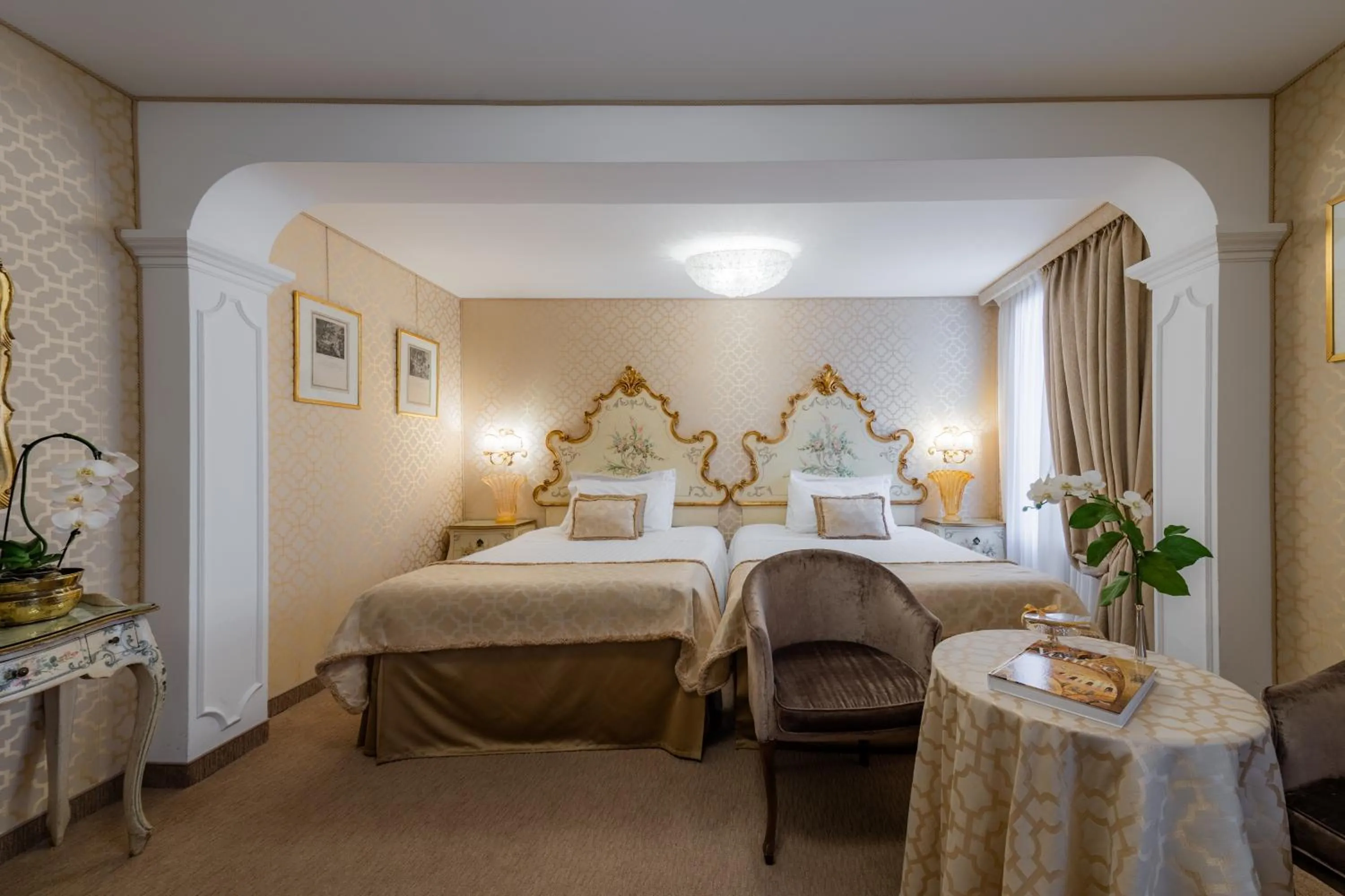 Photo of the whole room, Bed in Hotel Concordia