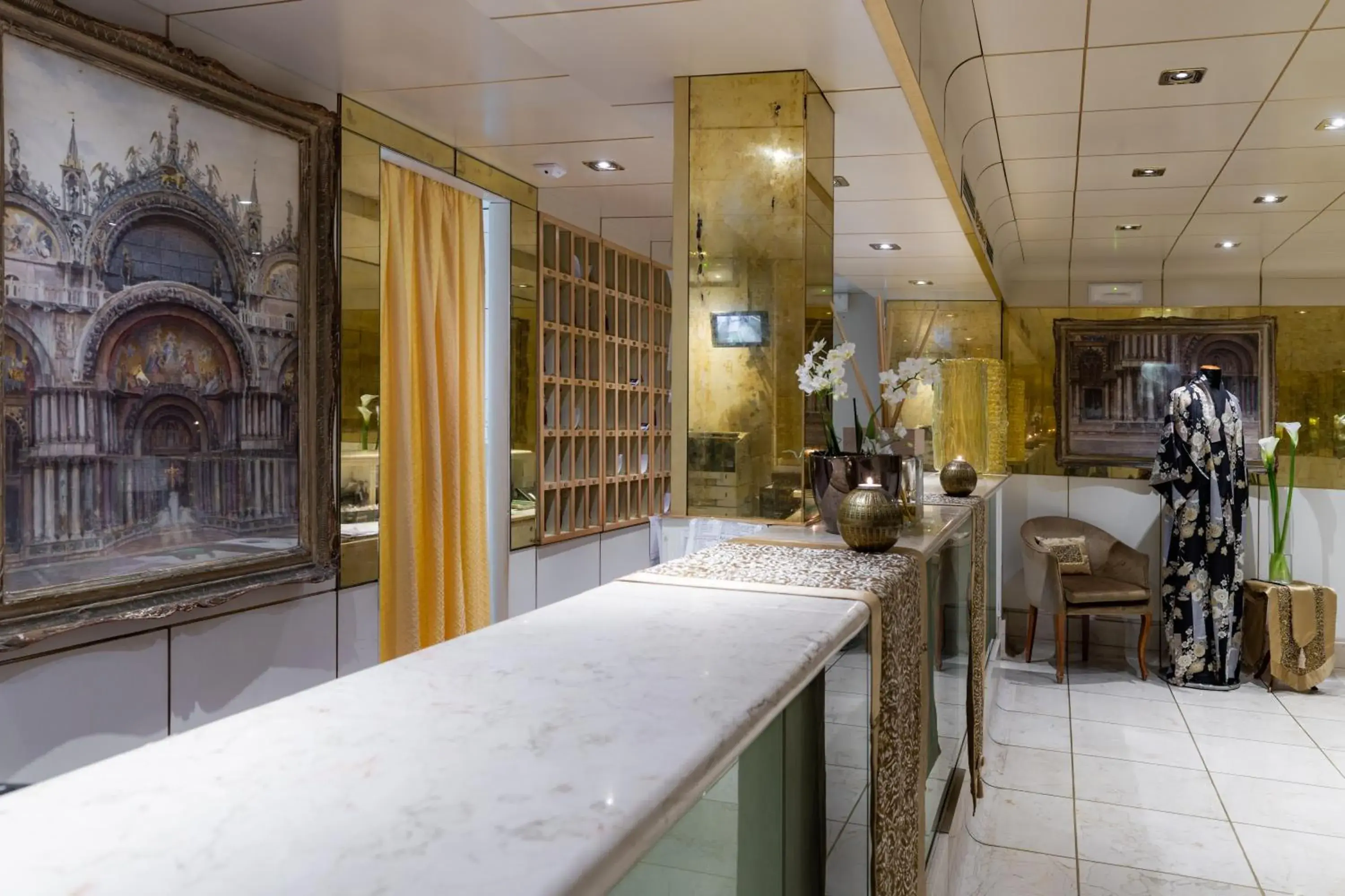 Lobby or reception in Hotel Concordia Lobby or reception in Hotel Concordia