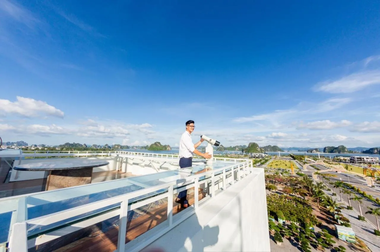 DIAMOND HOTEL VÂN ĐỒN