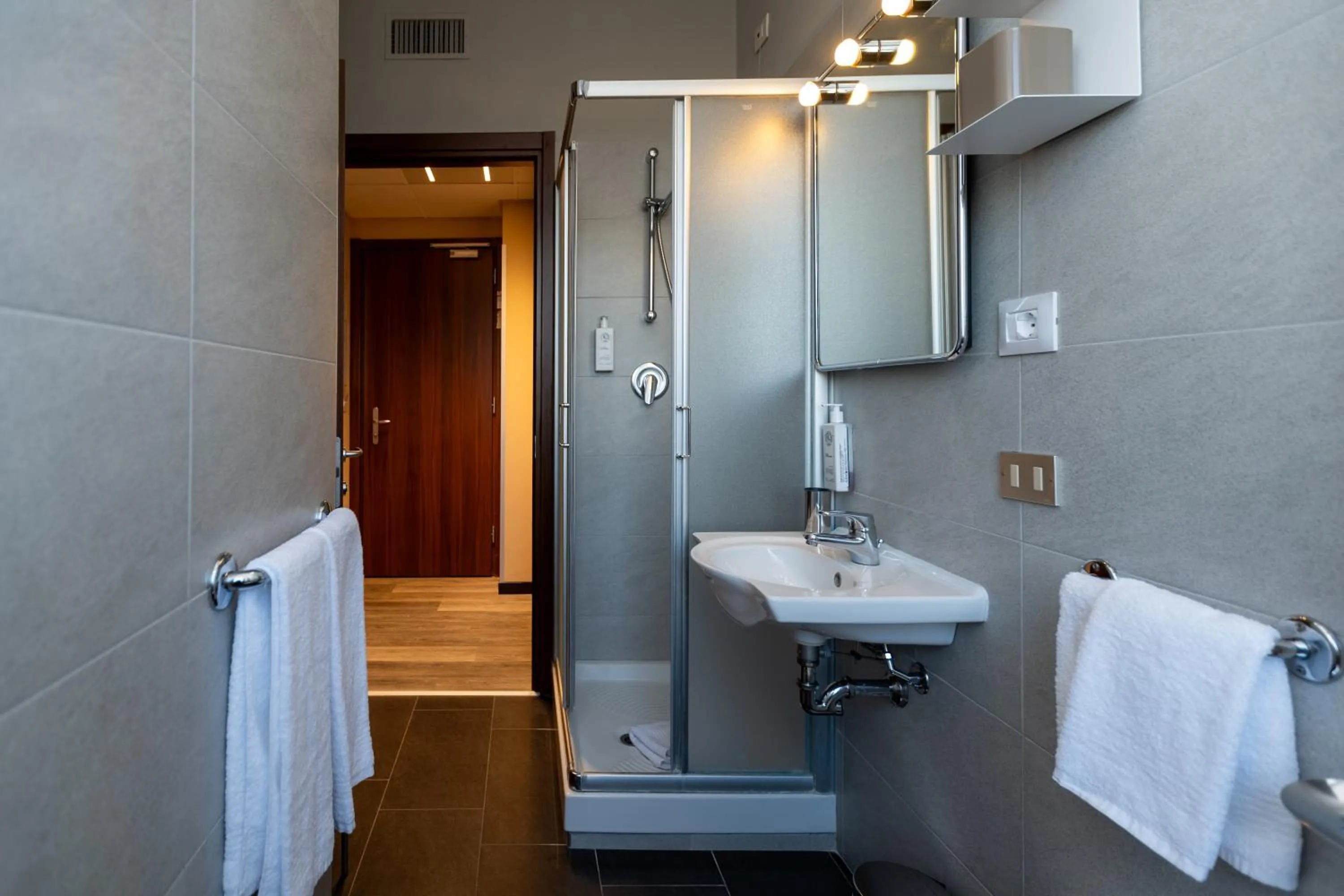 Bathroom in Garibaldi Palace