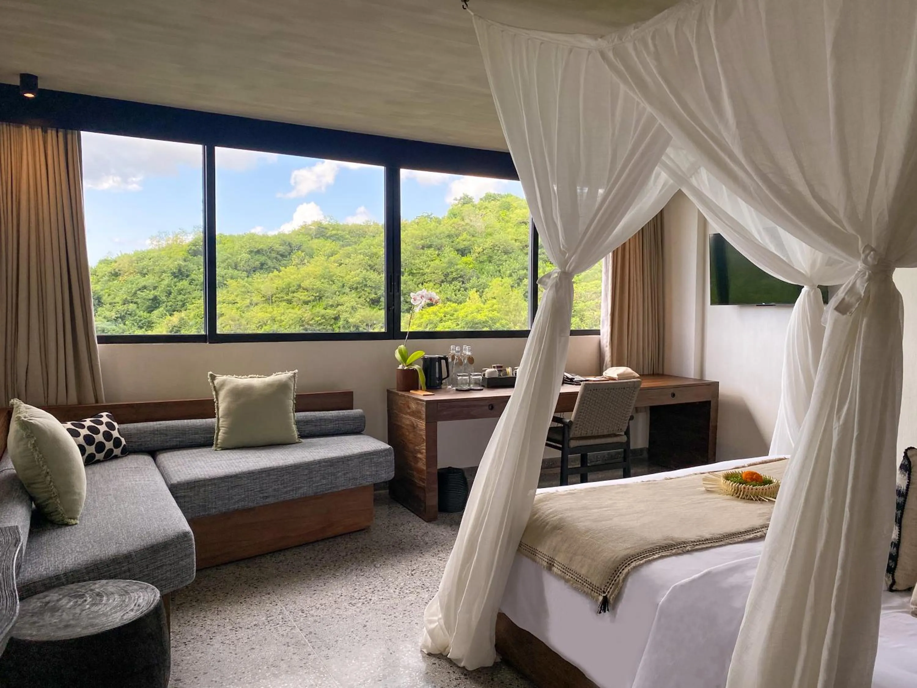 Photo of the whole room, Bed in MAUA Nusa Penida Bali