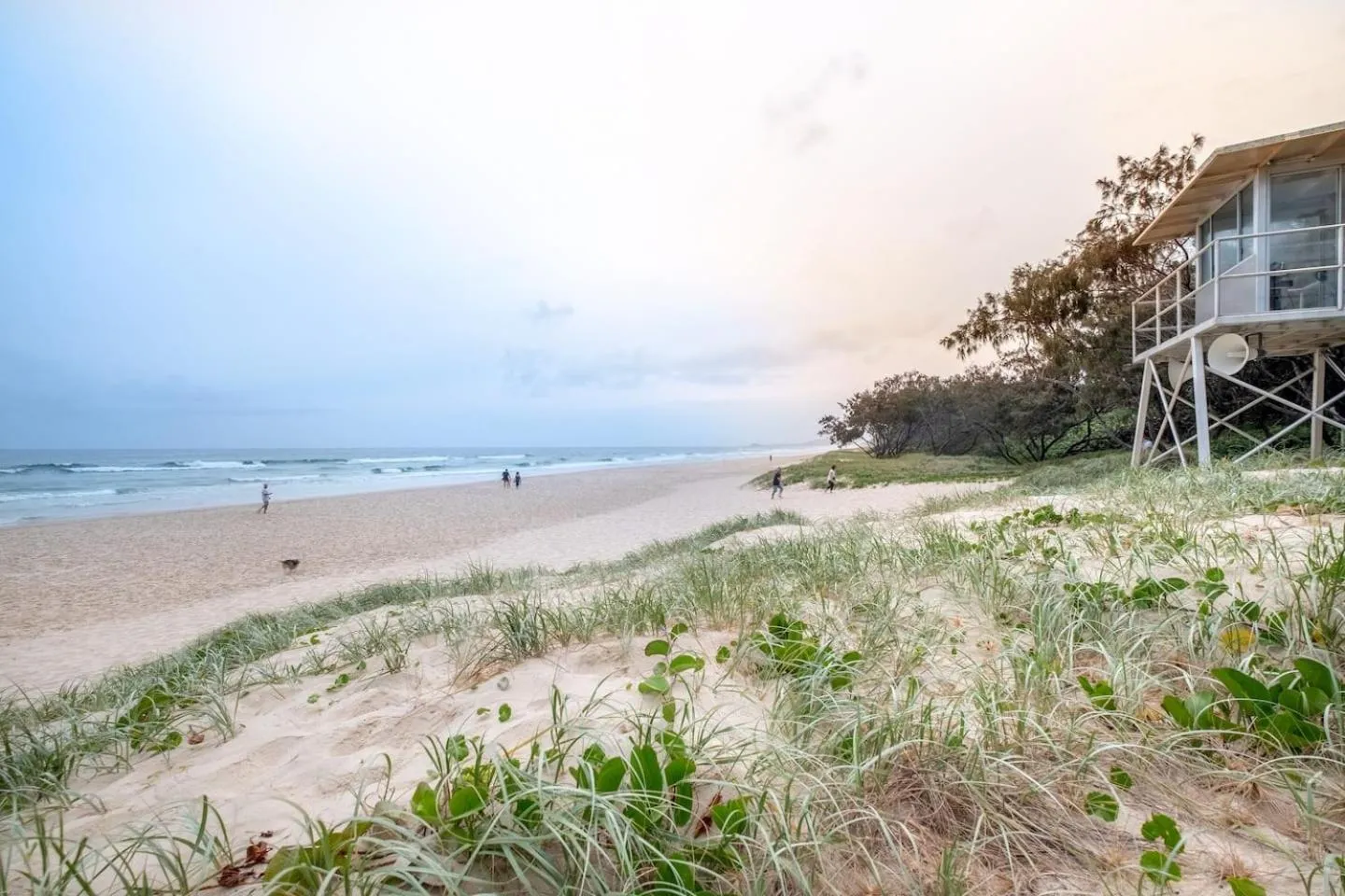 Beach in Peppers Balé Luxury Beach Accommodation Kingscliff - privately let