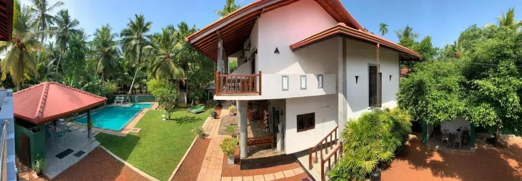 Property building in Canal Villa