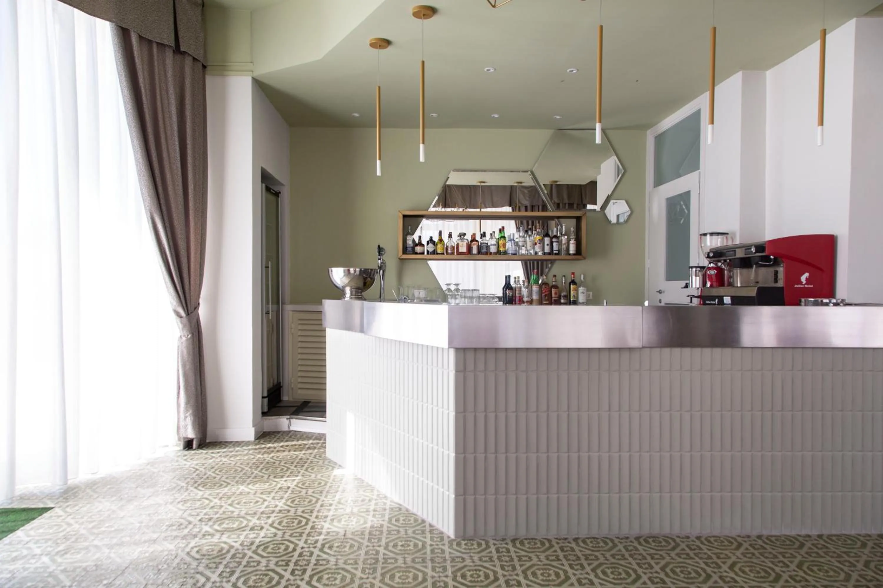 Lounge or bar in Grand Hotel