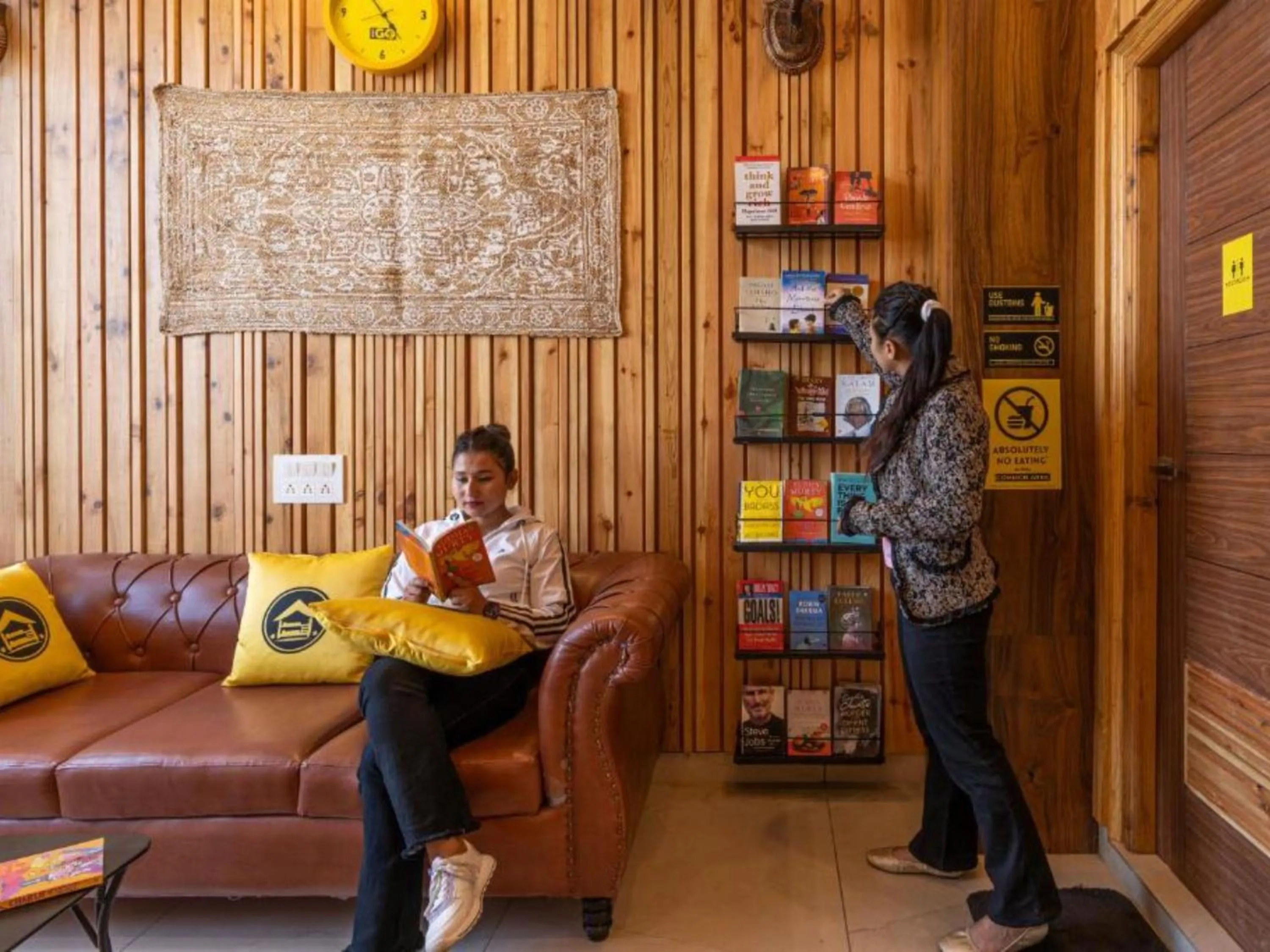 People in The Hosteller Kufri, Shimla