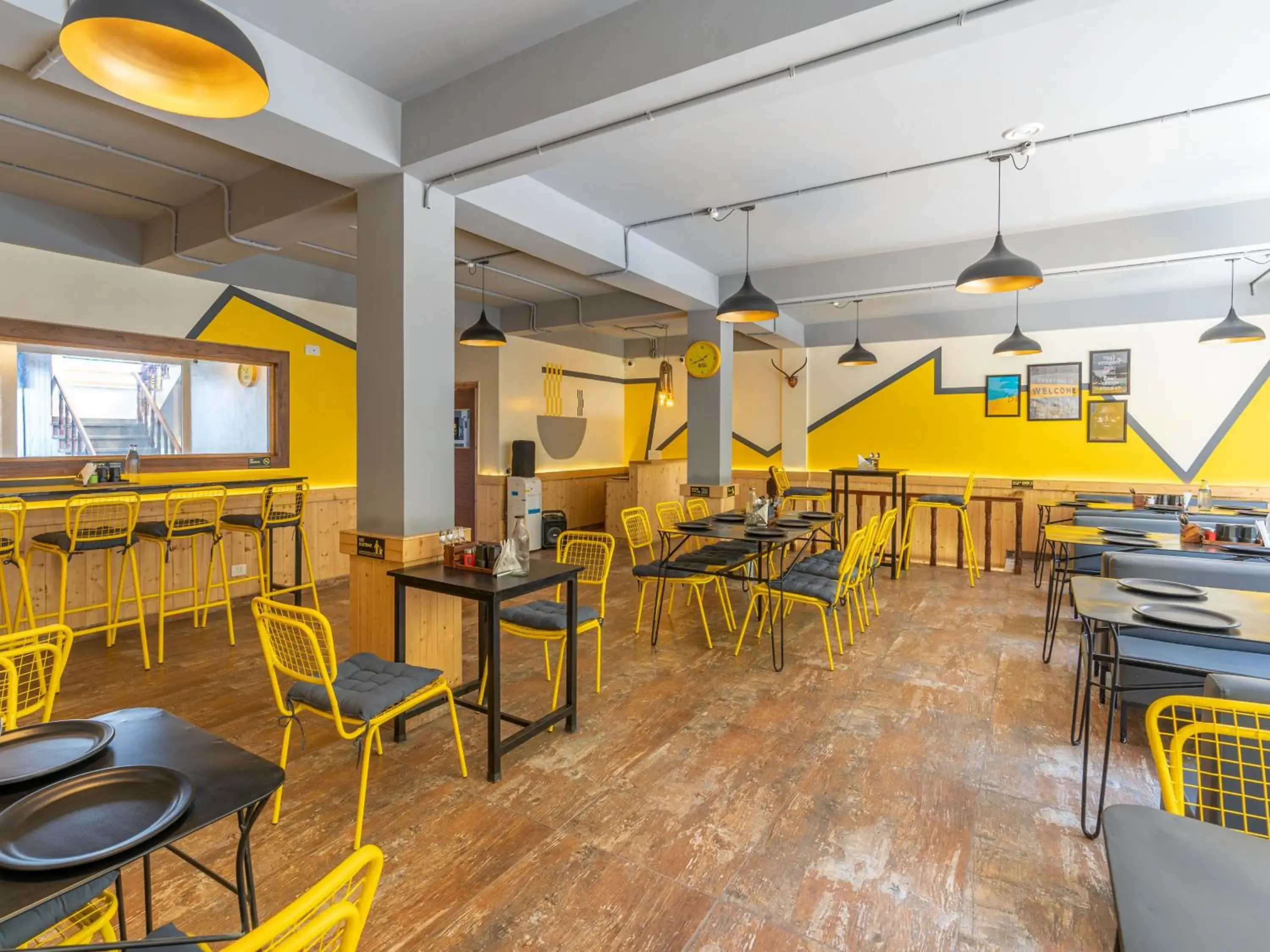 Restaurant/places to eat in The Hosteller Kufri, Shimla Restaurant/places to eat in The Hosteller Kufri, Shimla