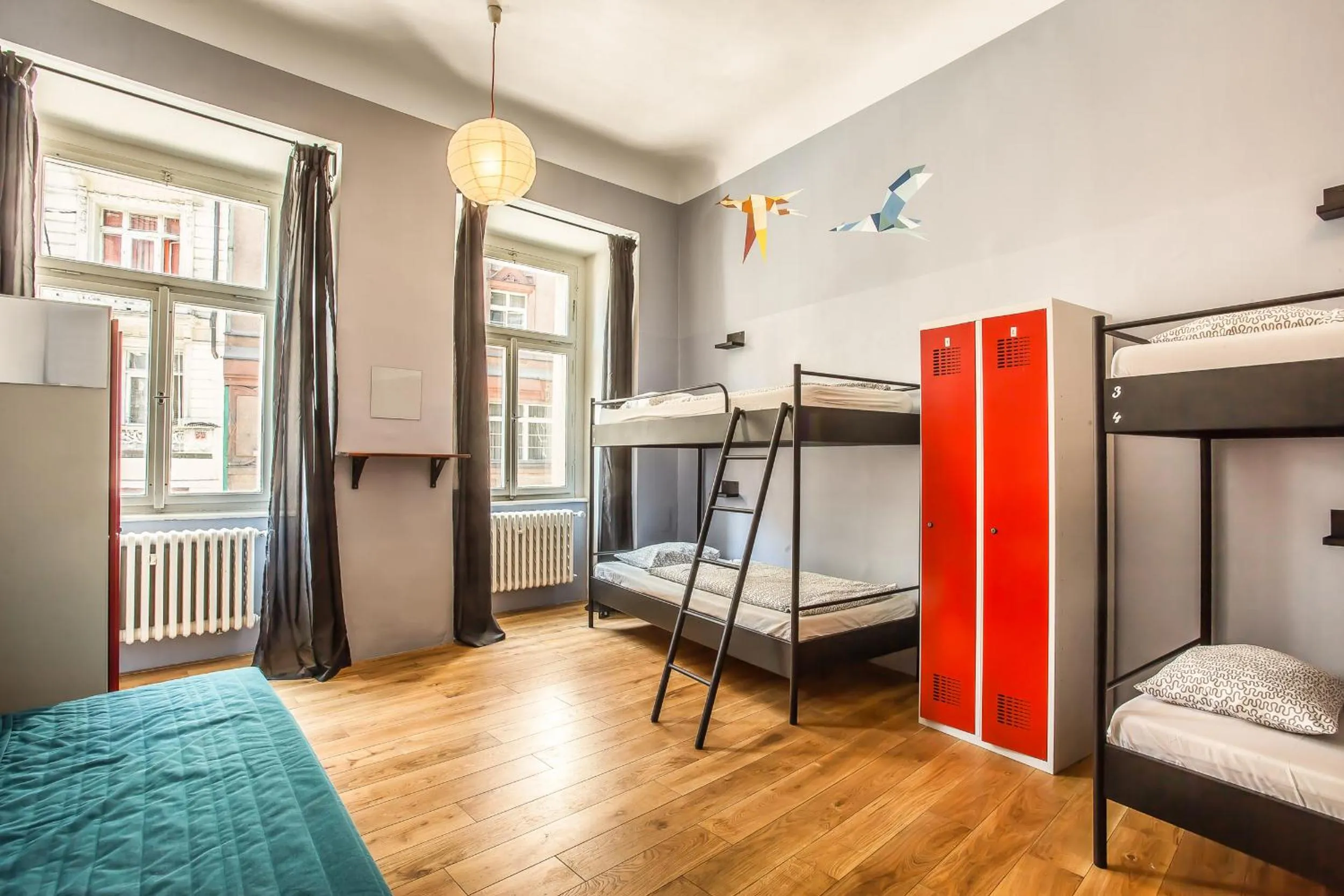 Day, Bed in Ahoy! Hostel