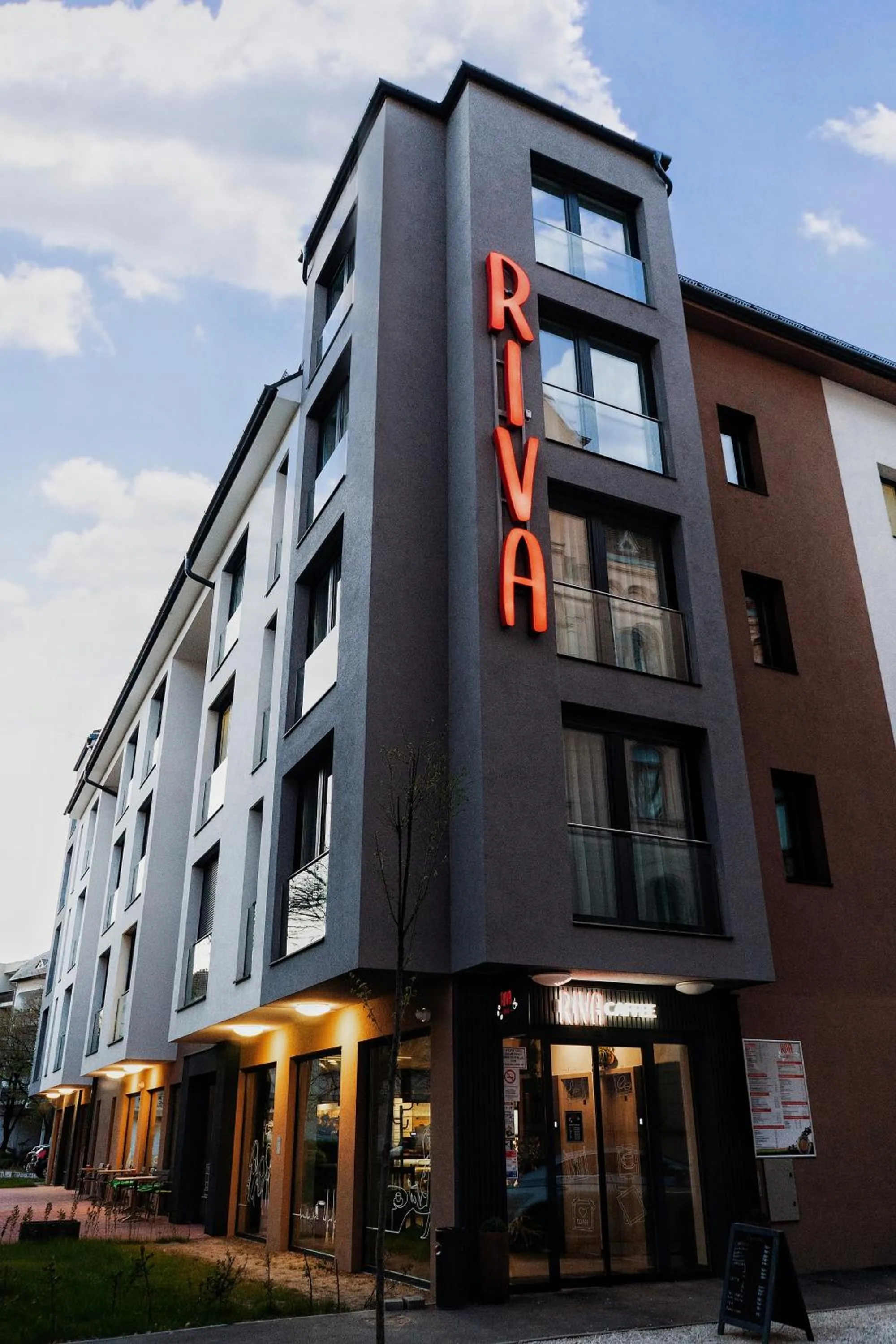 Property building in RIVA Szeged