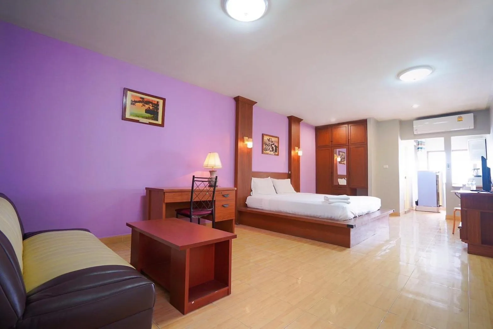 Bed in Green Beach Pattaya