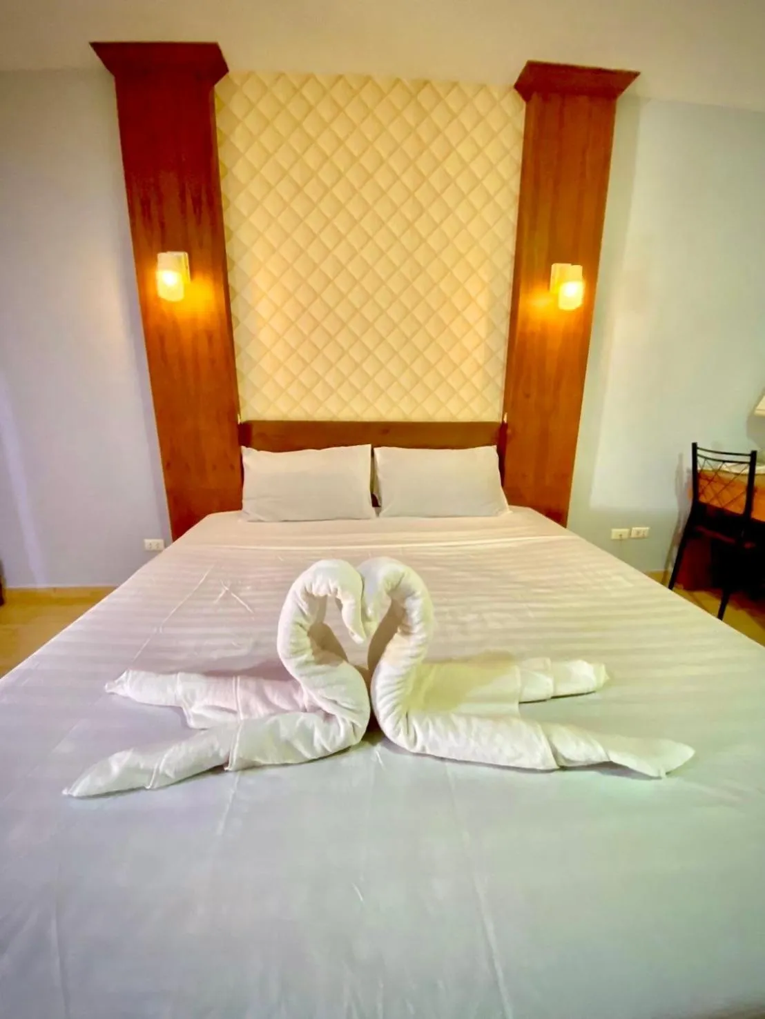 Bed in Green Beach Pattaya