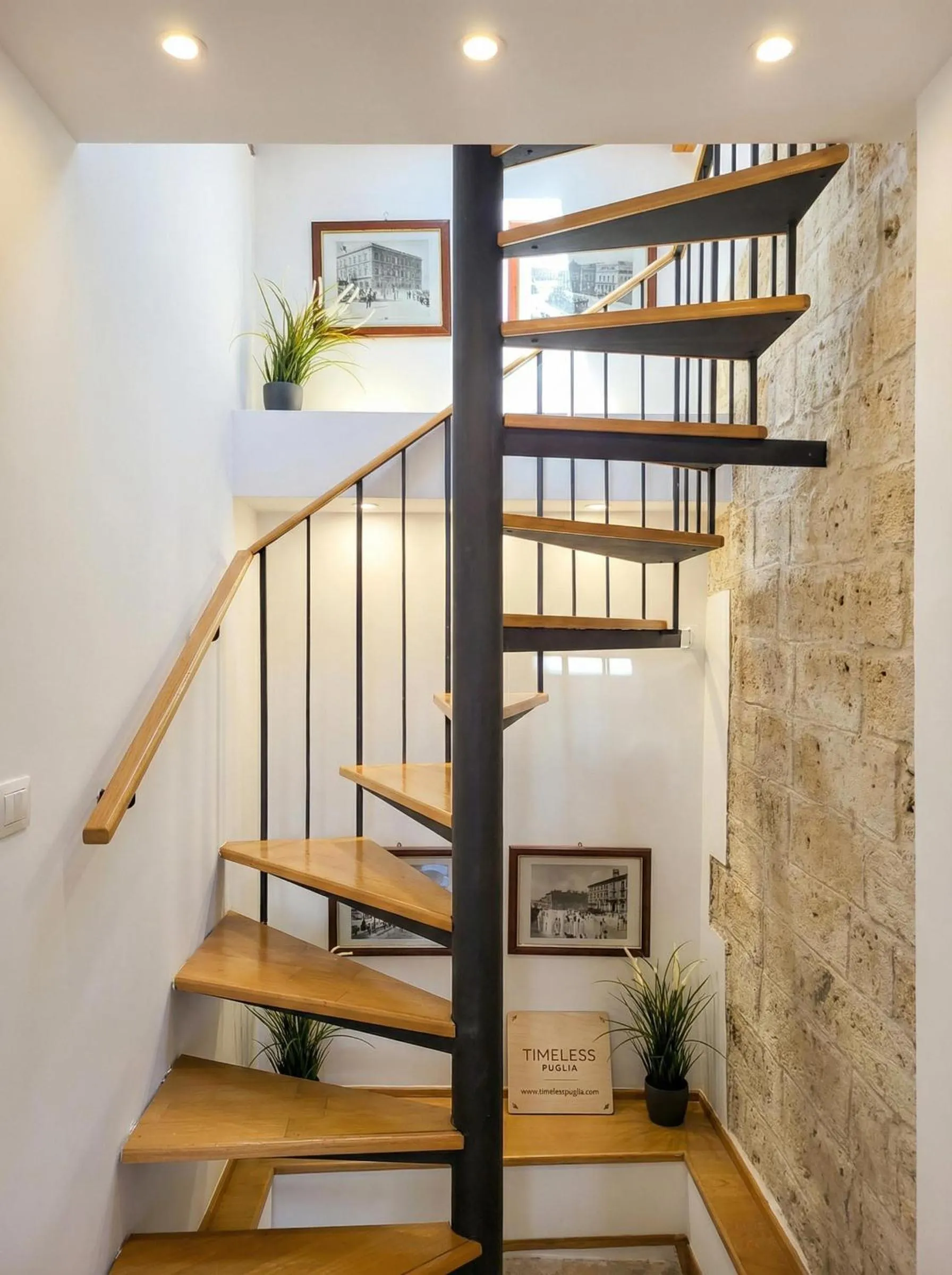 Tatiana - Historic Home with Private Rooftop Terrace