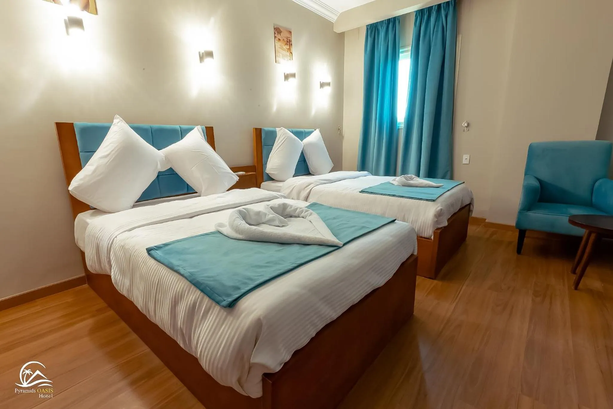 Bedroom, Bed in Pyramids Oasis Hotel