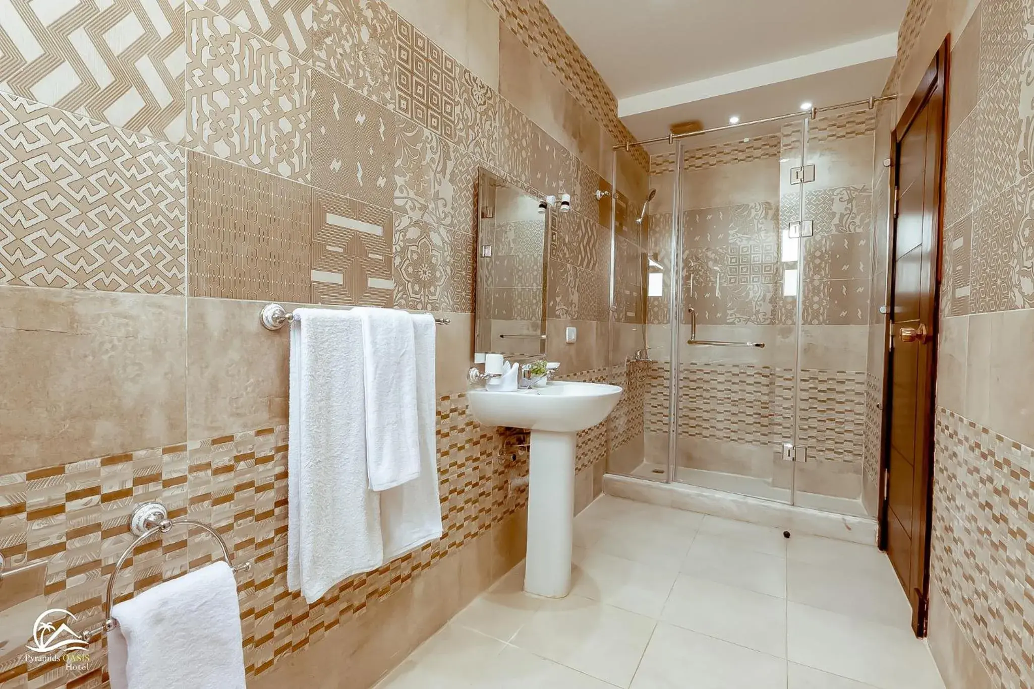 Bathroom in Pyramids Oasis Hotel Bathroom in Pyramids Oasis Hotel