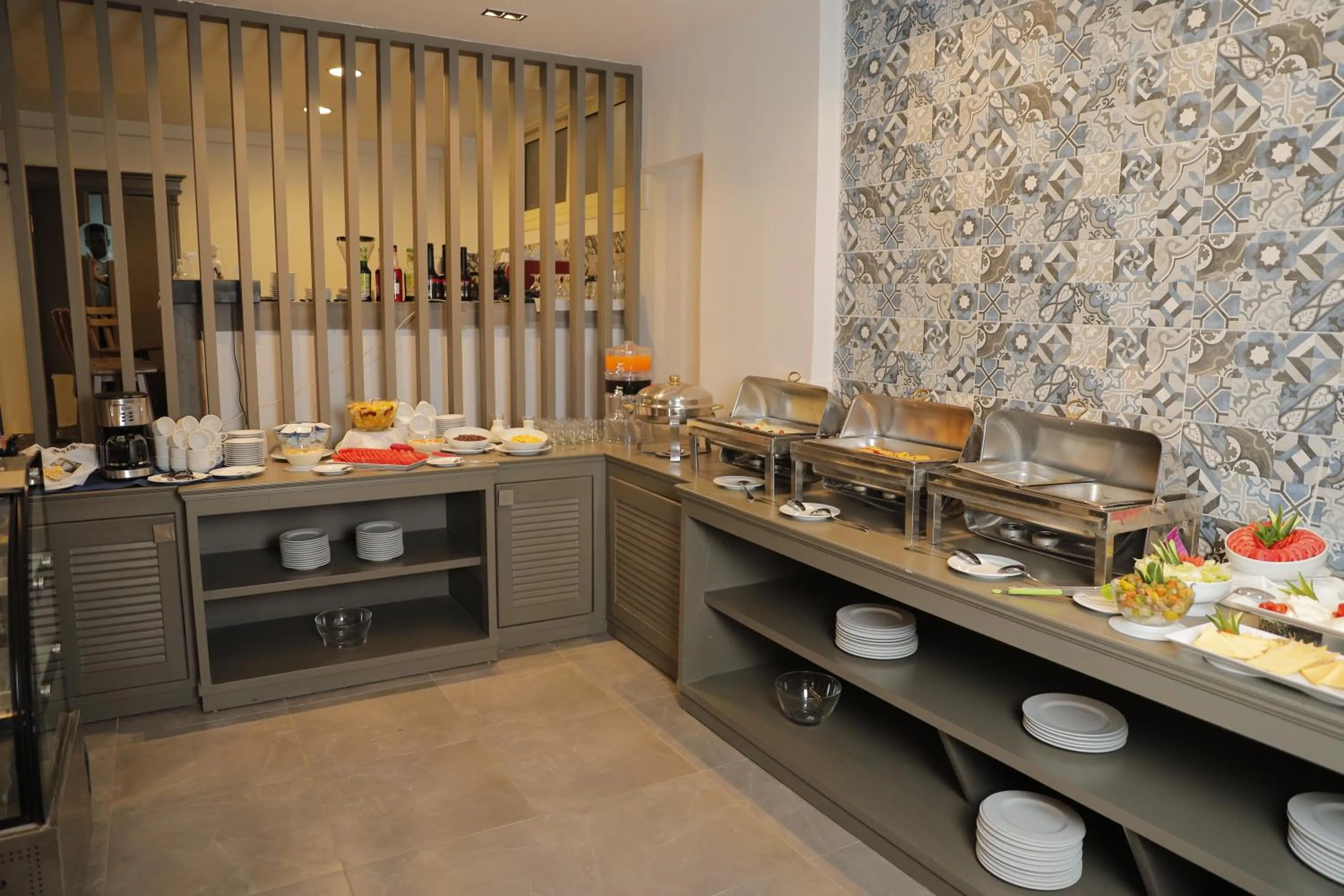 Buffet breakfast in Pyramids Oasis Hotel