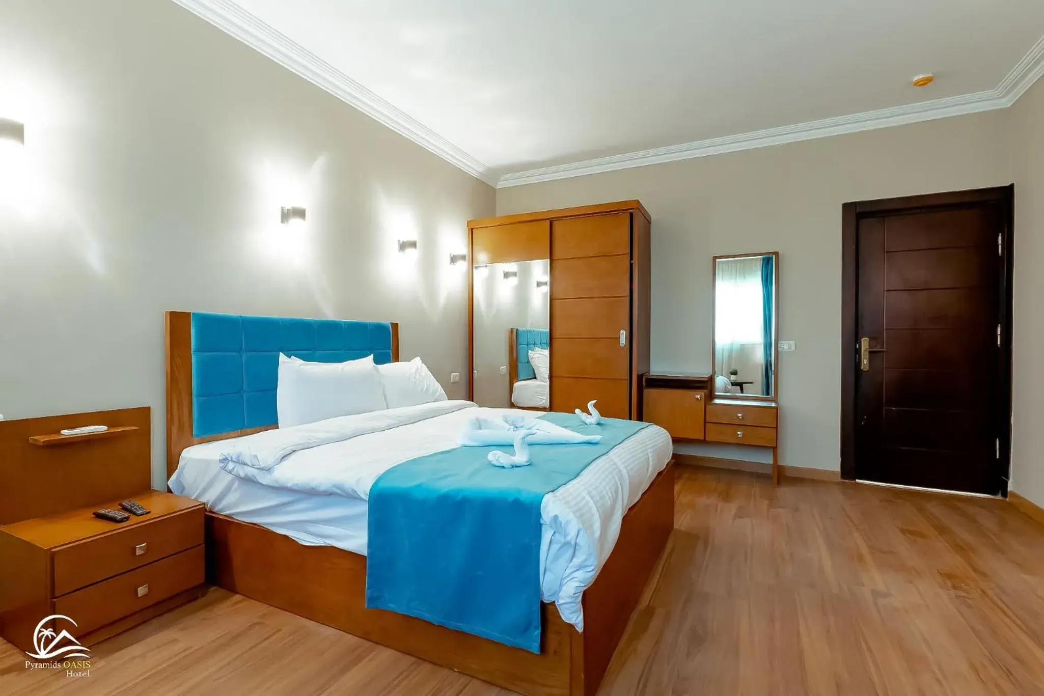 Photo of the whole room, Bed in Pyramids Oasis Hotel Photo of the whole room, Bed in Pyramids Oasis Hotel