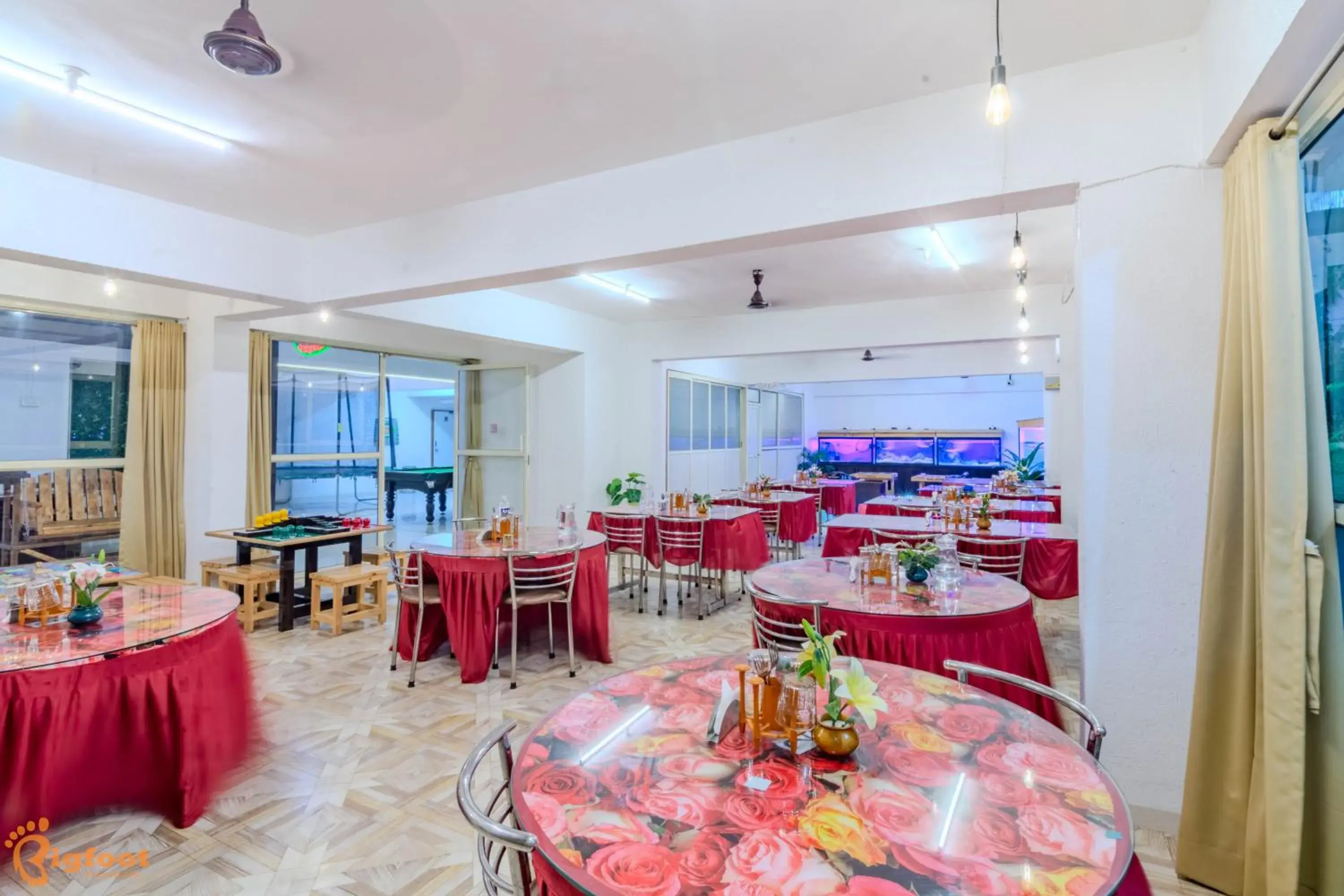 Restaurant/places to eat in Nilaya Nest Away Restaurant/places to eat in Nilaya Nest Away