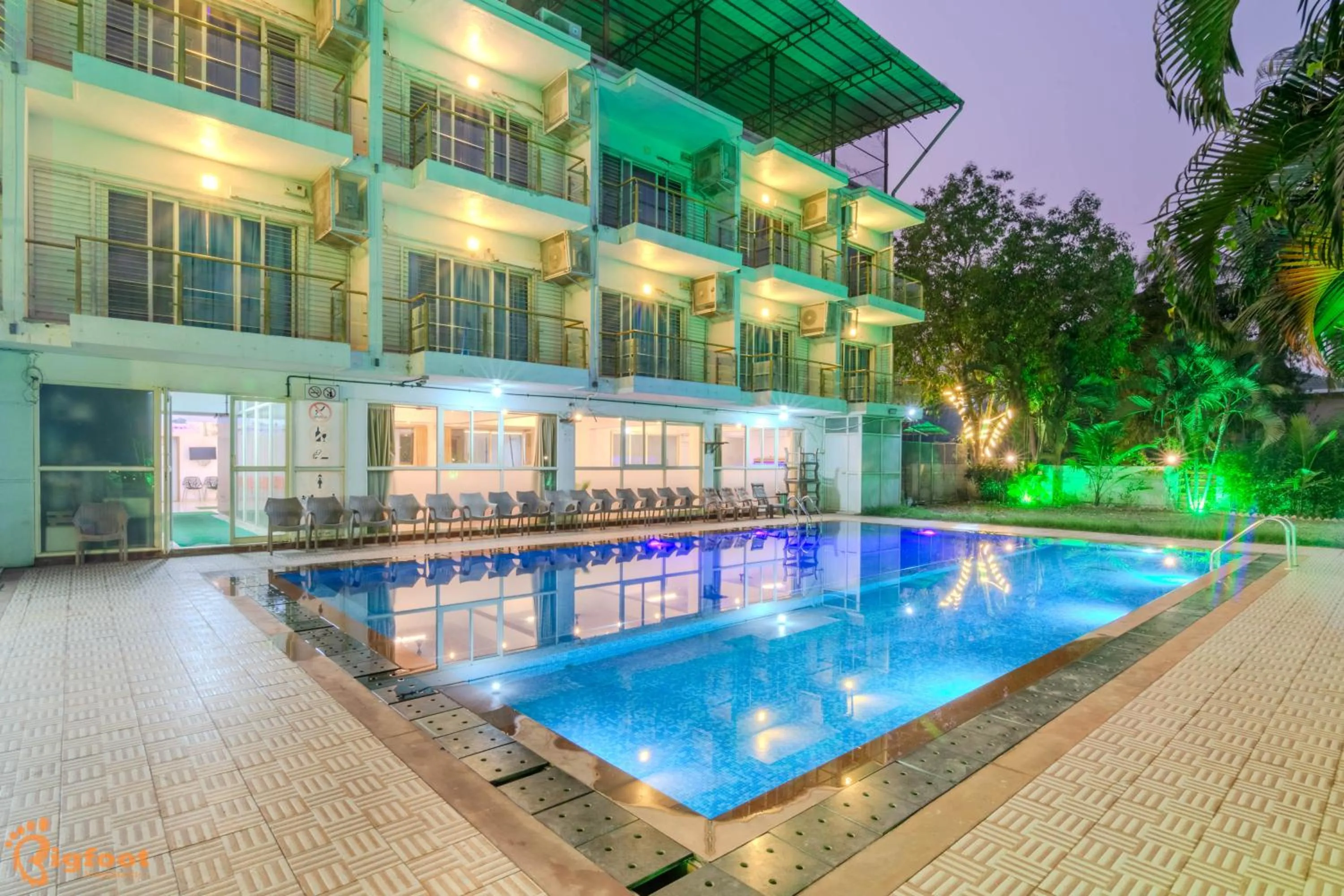 Swimming pool in Nilaya Nest Away