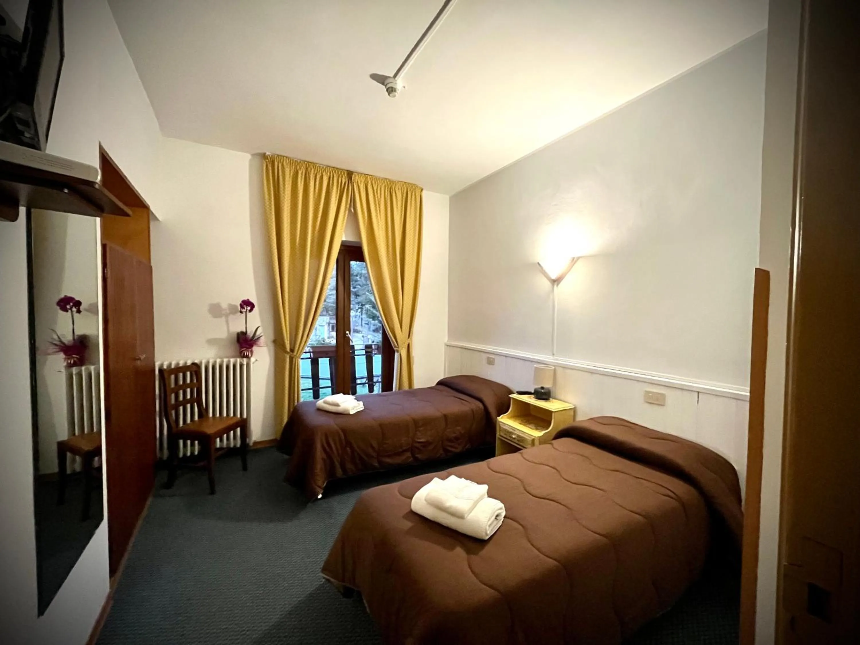 Bed in Hotel Pinguino